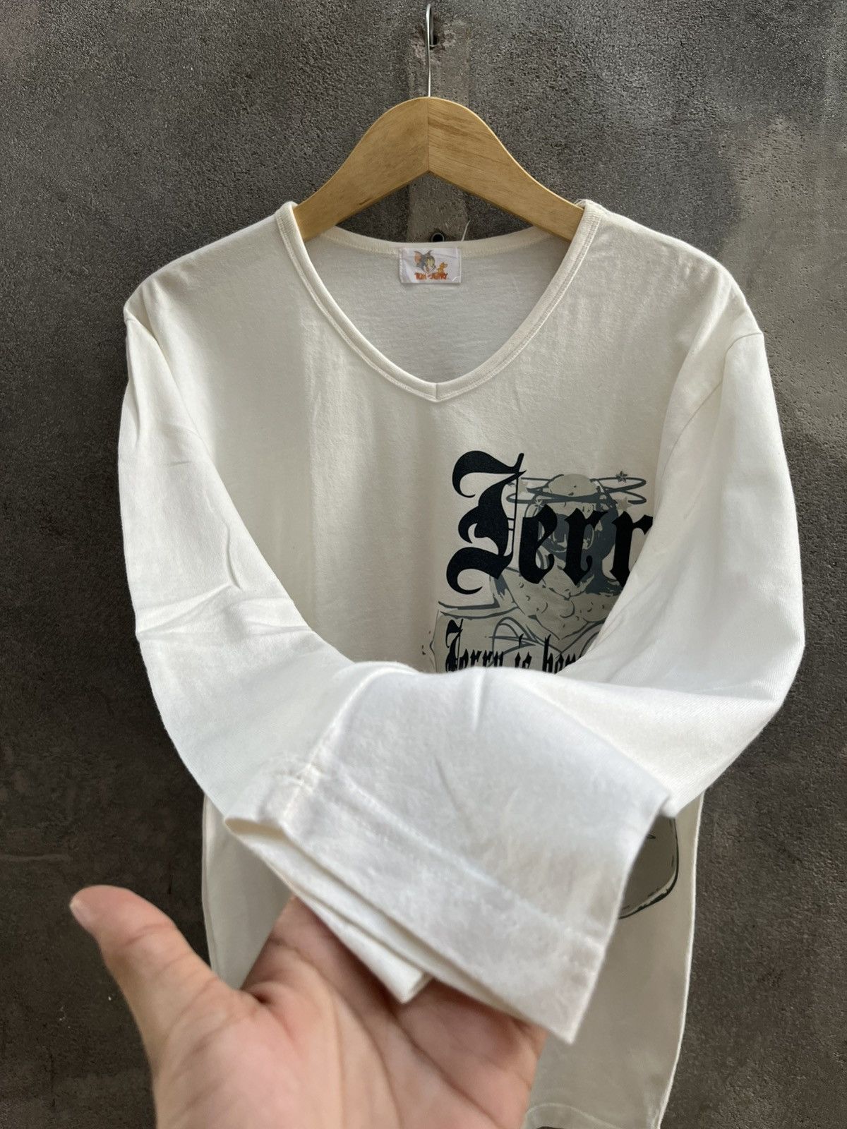 14th Addiction × If Six Was Nine × Le Grande Bleu (L.G.B.) Y2K Gothic Font Graphic Long Sleeve – Jerry Quote Tee Size US L / EU 52-54 / 3 - 5 Thumbnail