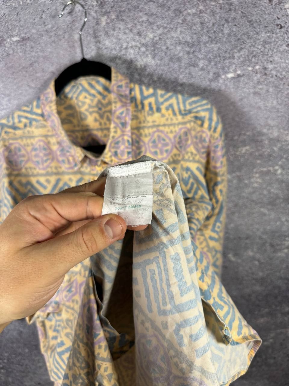 Quiksilver 90's Qiuksilver Vintage AOP Aztec Surf USA Corduroy Shirt Size US XXL / EU 58 / 5 - 7 Thumbnail