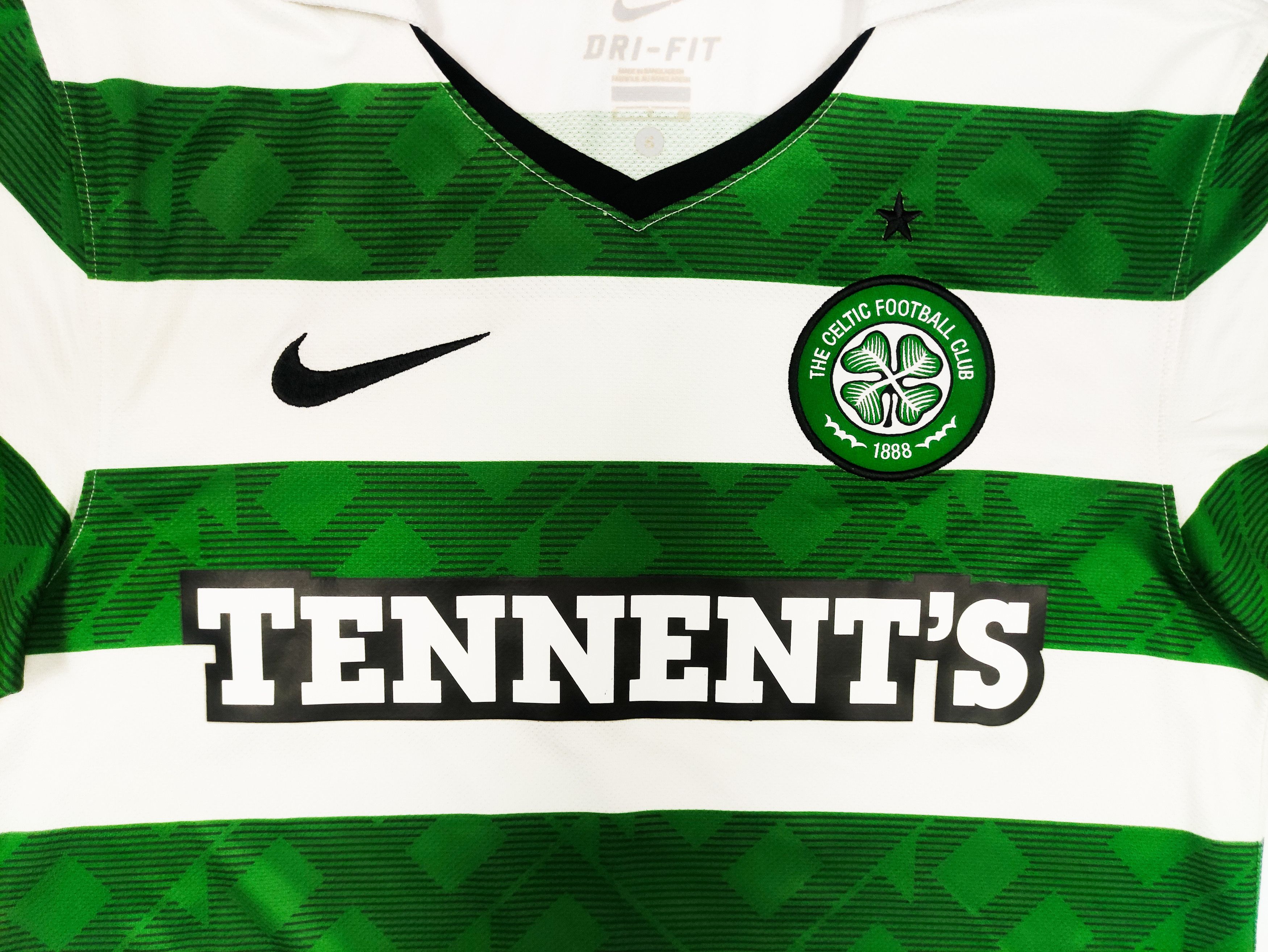 Nike Pawel Brozek #17 Celtic Glasgow FC 2011 2012 Nike Home Shirt Size US S / EU 44-46 / 1 - 8 Thumbnail