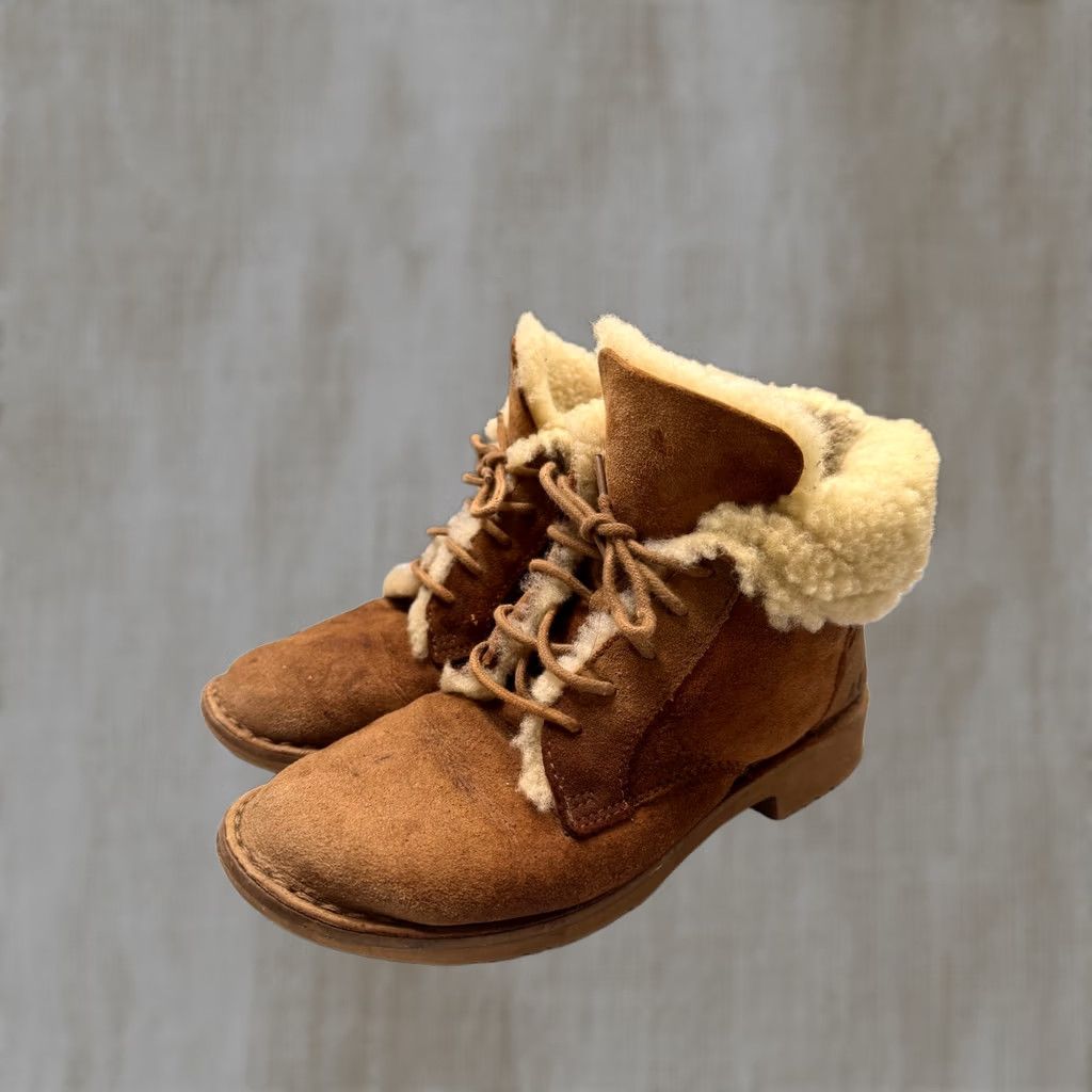 Ugg UGG Lace Up Boots Womens Chestnut Suede Shearling Trim Ankle Boots Size 5 Size US 5 / IT 35 - 1 Thumbnail