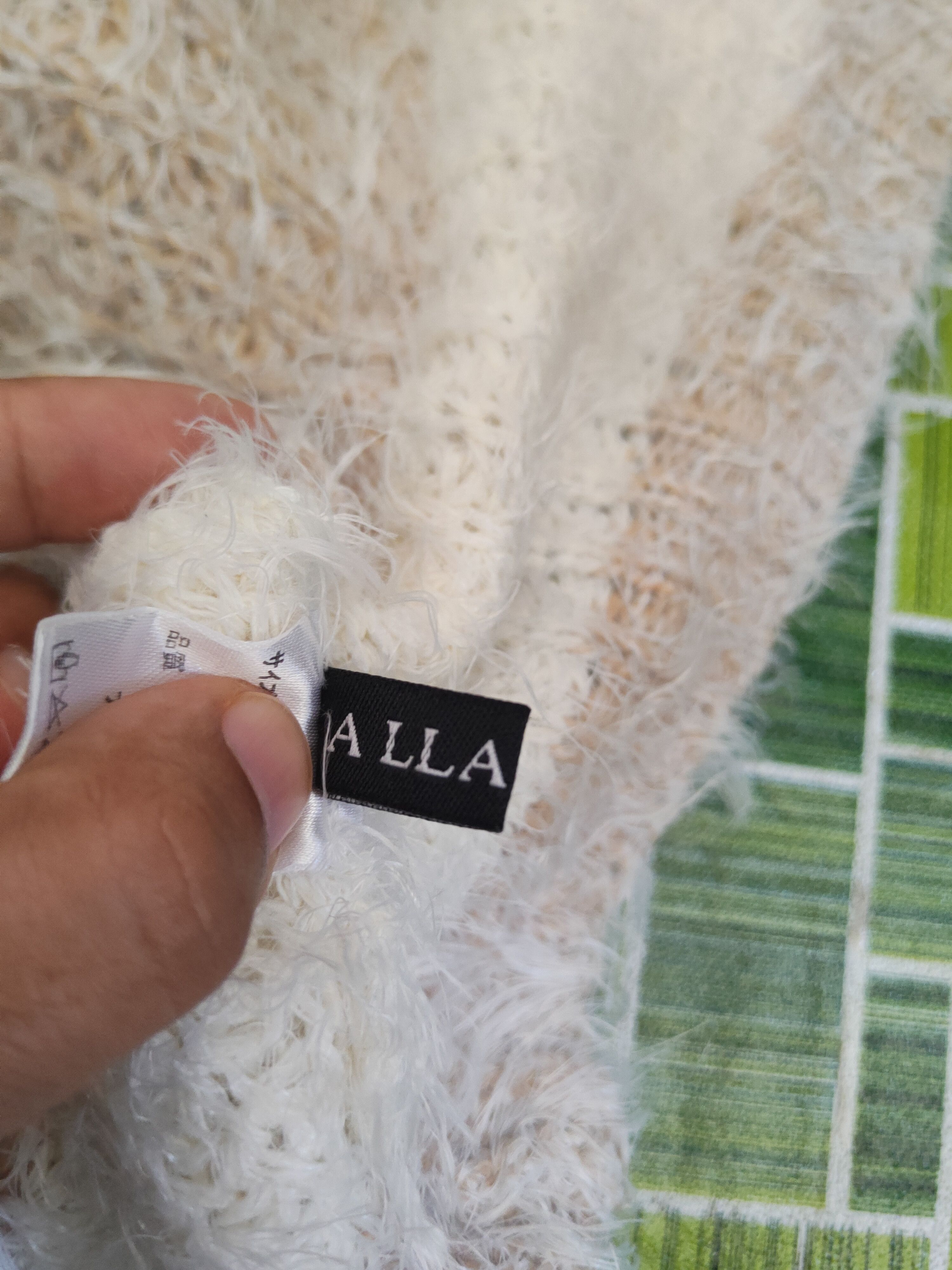 Japanese Brand DL A Lla Moda Beige Cream Fur Mohair Knitwear #46-444 Size M / US 6-8 / IT 42-44 - 11 Thumbnail