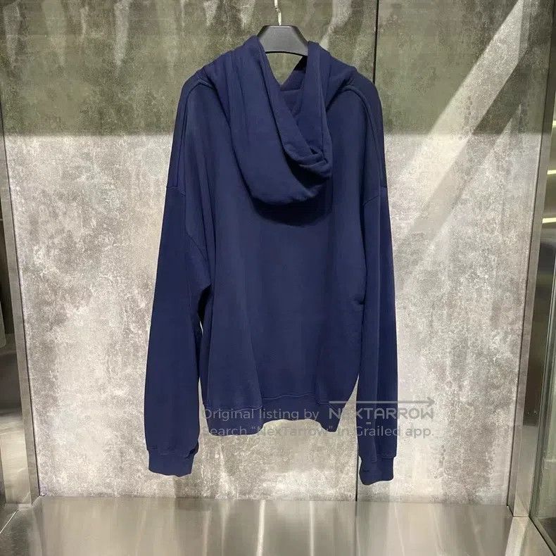 Vetements Vetements Sweatshirt Size US M / EU 48-50 / 2 - 2 Thumbnail