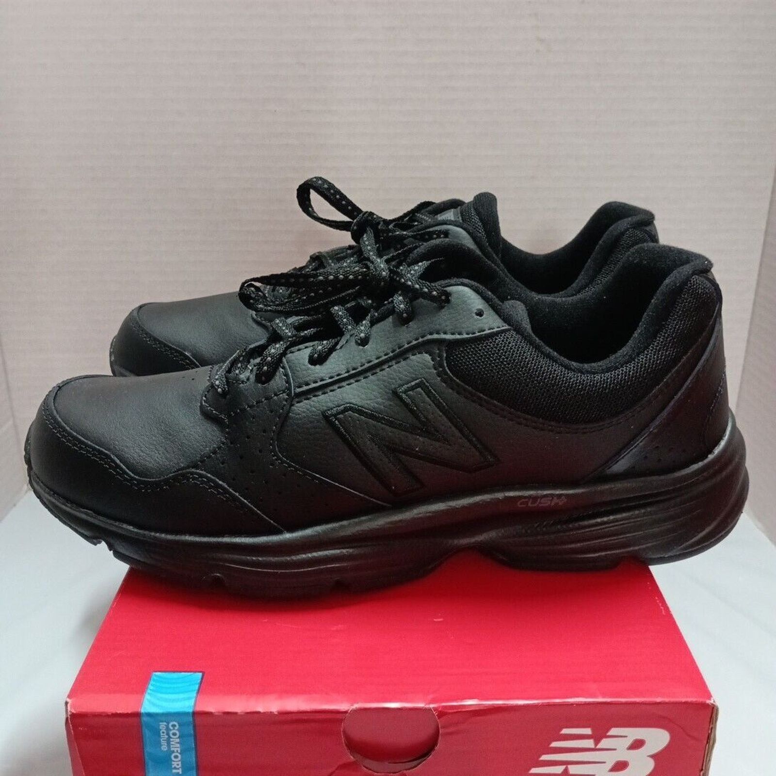 New Balance New Balance 411 Womens Black Athletic Walking Shoes Size 10 Size US 10 / IT 40 - 4 Thumbnail
