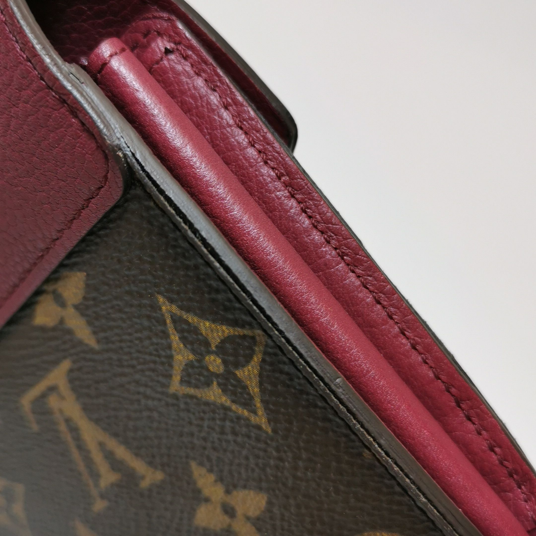 Louis Vuitton Louis Vuitton (LV) PALLAS Legend Bag Large Cowhide Vegetabl Size ONE SIZE - 9 Thumbnail