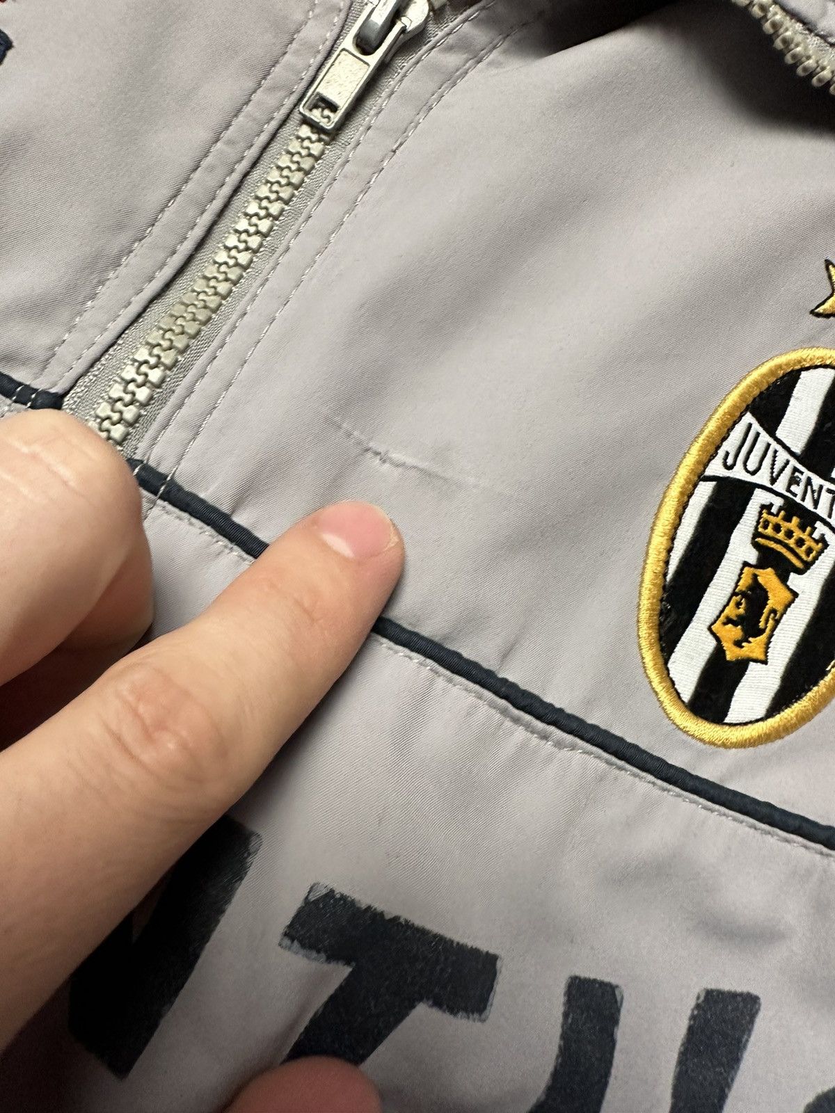 Lotto Sport × Vintage Vintage lotto Juventus soccer track jacket size XXL Size US XXL / EU 58 / 5 - 7 Thumbnail