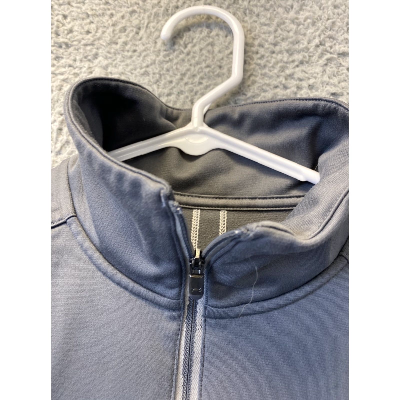 Under Armour Under Armour Women's Size M Pullover Sweatshirt Loose Gray Long Sleeve Size M / US 6-8 / IT 42-44 - 7 Thumbnail