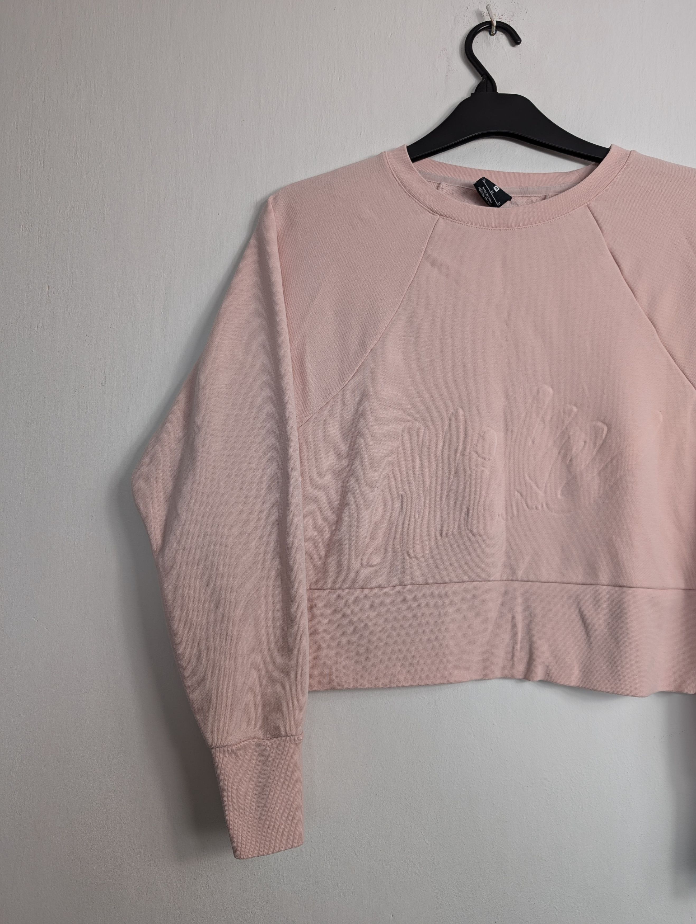 Nike Nike Sportswear Cropped Sweatshirt Performance Gym Fitness Size M / US 6-8 / IT 42-44 - 2 Thumbnail
