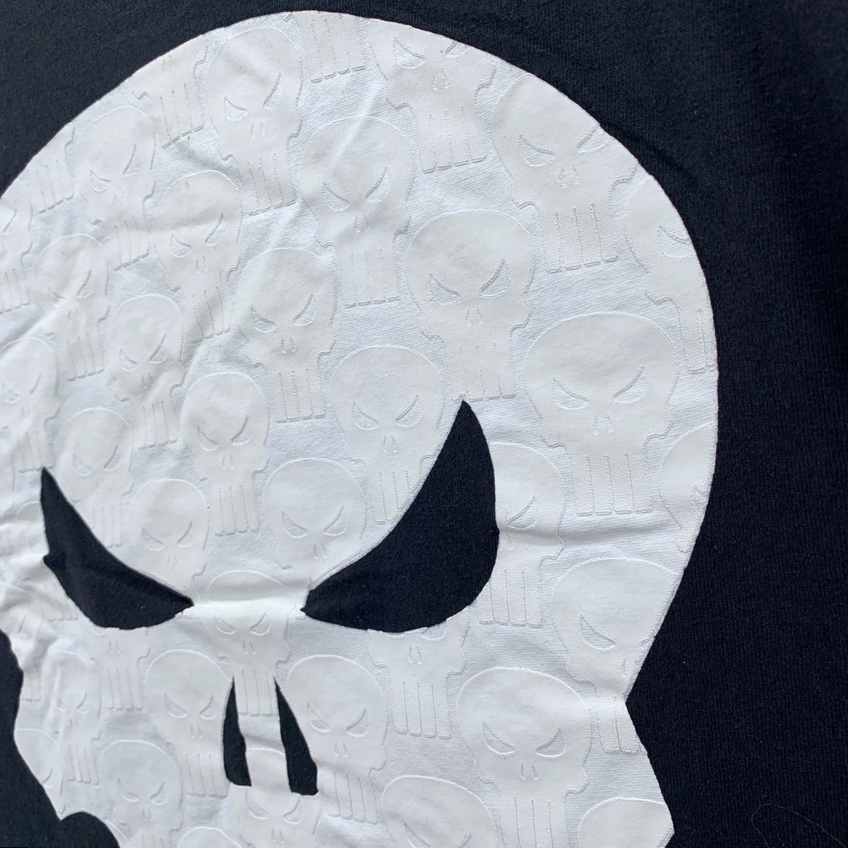 Vintage The Punisher Marvel Shirt Black Mens Large Embossed Graphic Movie 22.5x29 Size US XL / EU 56 / 4 - 2 Thumbnail