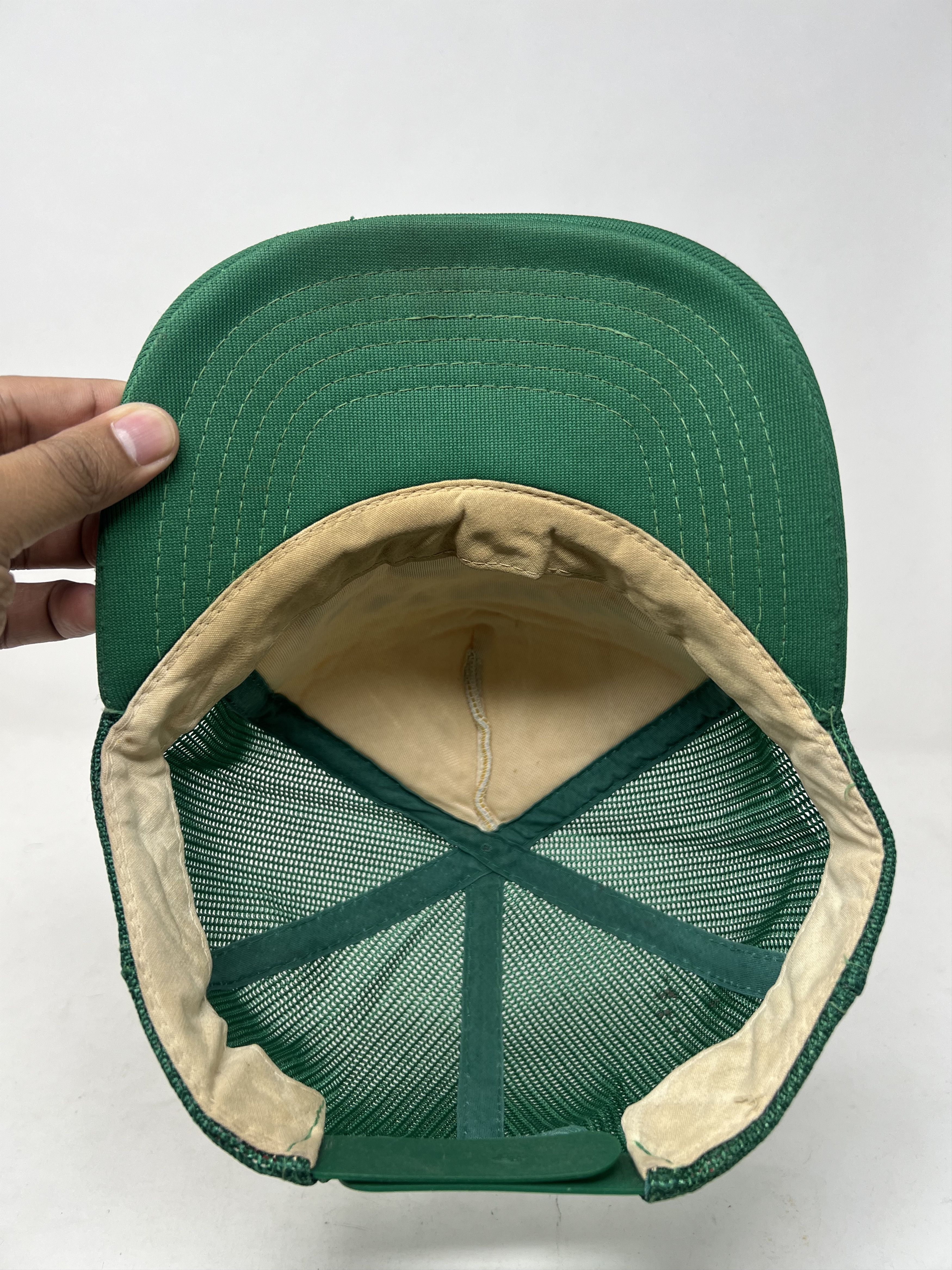 Vintage Vintage Young An Trucker Hat Size ONE SIZE - 13 Thumbnail