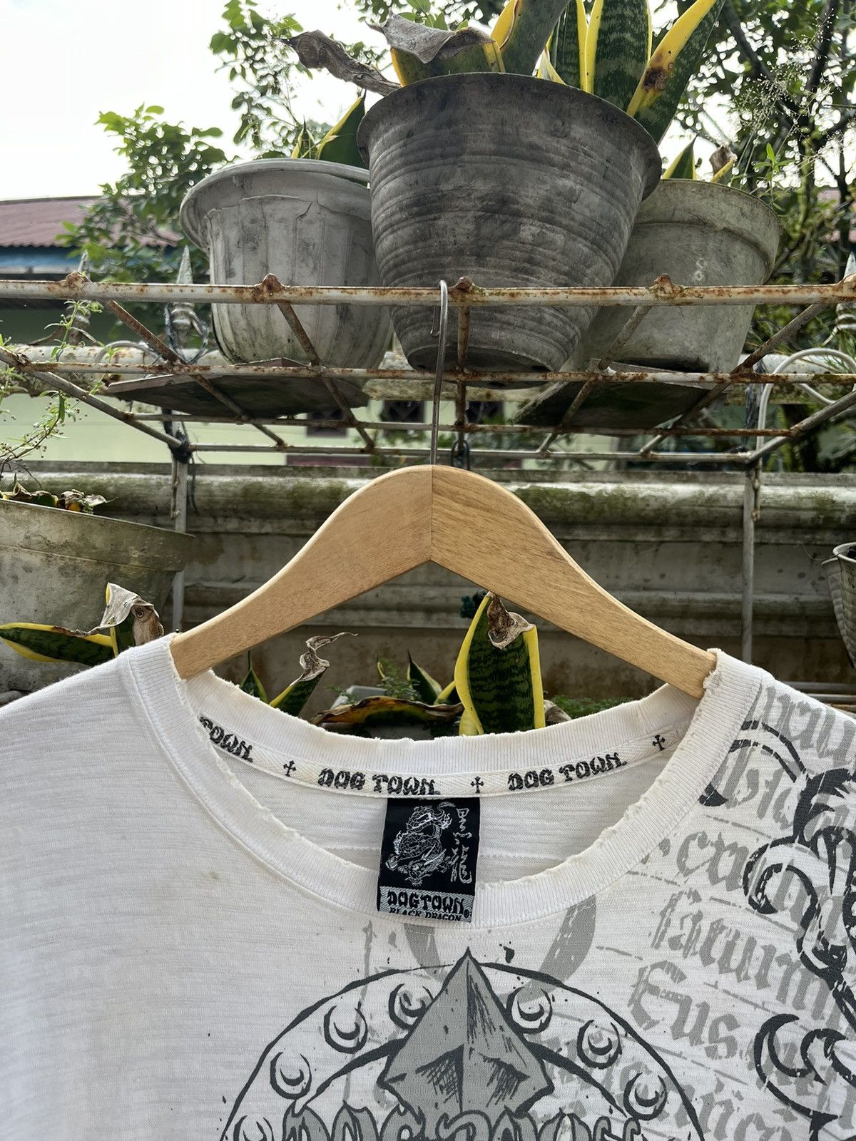 Y2K DOGTOWN BLACK DRAGON SUKAJAN TEE