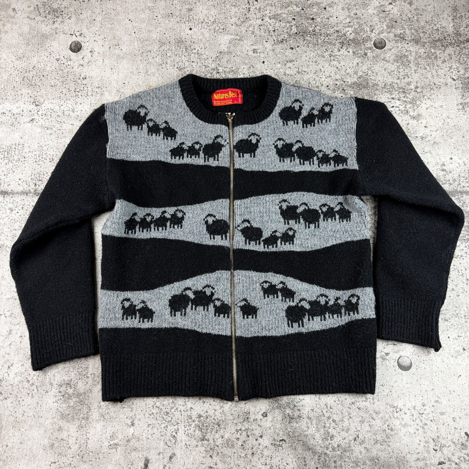 Vintage Vintage Wool Zip Up Sweater Size Medium New Zealand Size US M / EU 48-50 / 2 - 1 Thumbnail