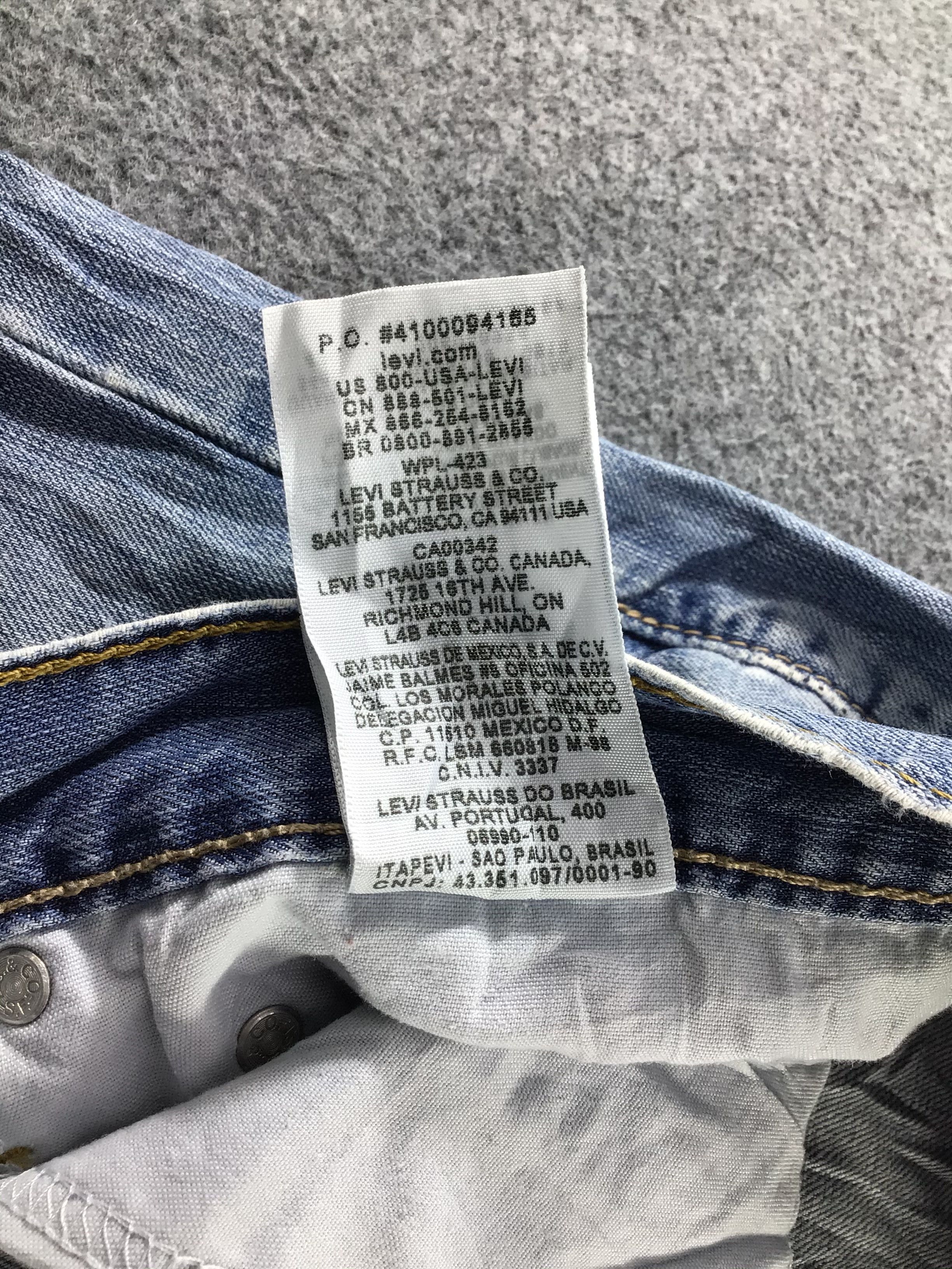 Levi's Vintage Levis 505 Jeans-J755 Size US 35 - 12 Thumbnail