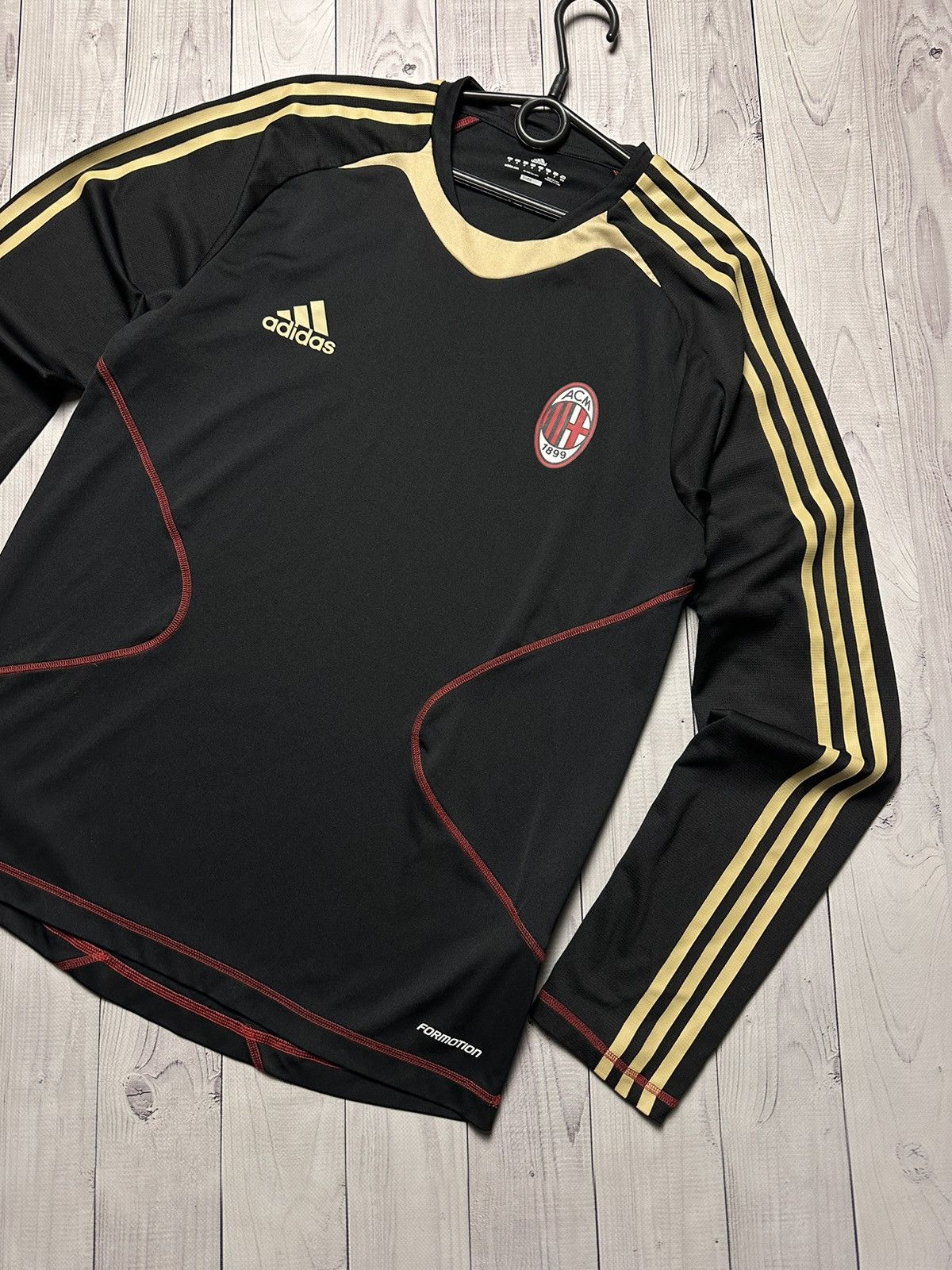 Adidas × Vintage Vintage AC Milan soccer sweatshirt size M striped Size US M / EU 48-50 / 2 - 3 Thumbnail
