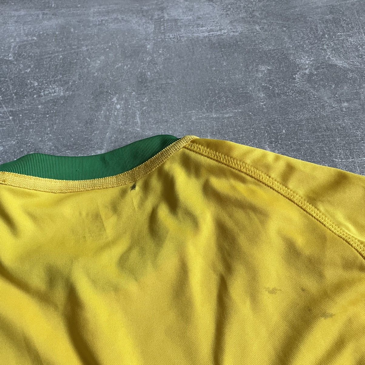 Nike Vintage Nike Brazil Soccer Jersey Football Shirt tee RARE Size US M / EU 48-50 / 2 - 8 Thumbnail