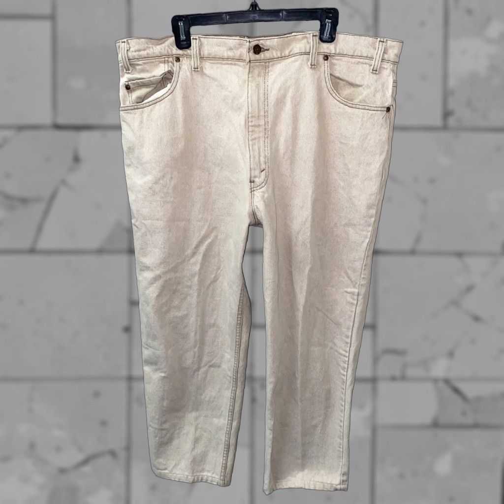 Levi's Vtg Levi’s 540 Jeans 42x27 Beige Relaxed USA Made Men’s Regular Denim Jeans Mens Vintage? No (adjust) Size US 42 / EU 58 - 1 Thumbnail