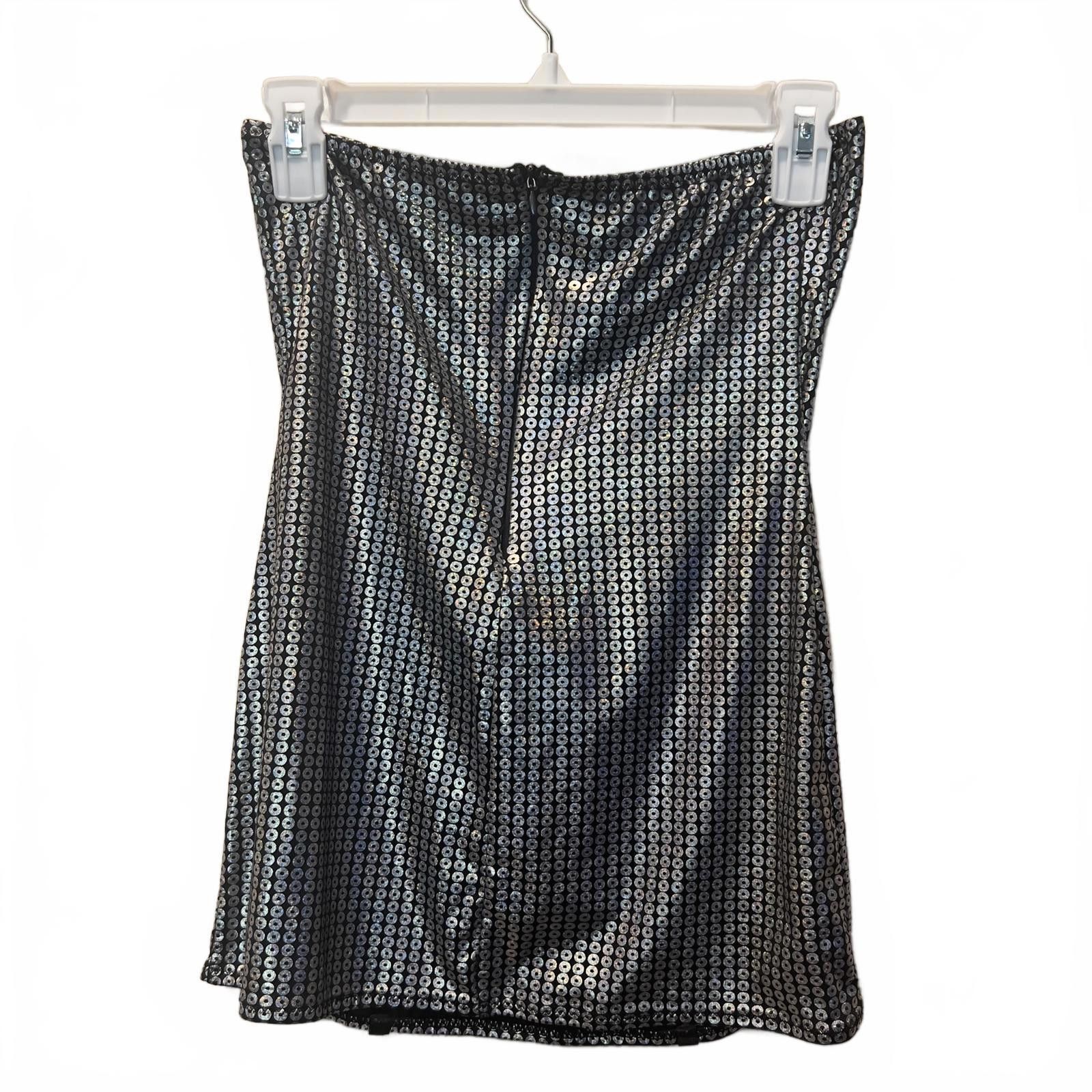 Unknown London Women's Silver Sequin Top Size M / US 6-8 / IT 42-44 - 2 Thumbnail