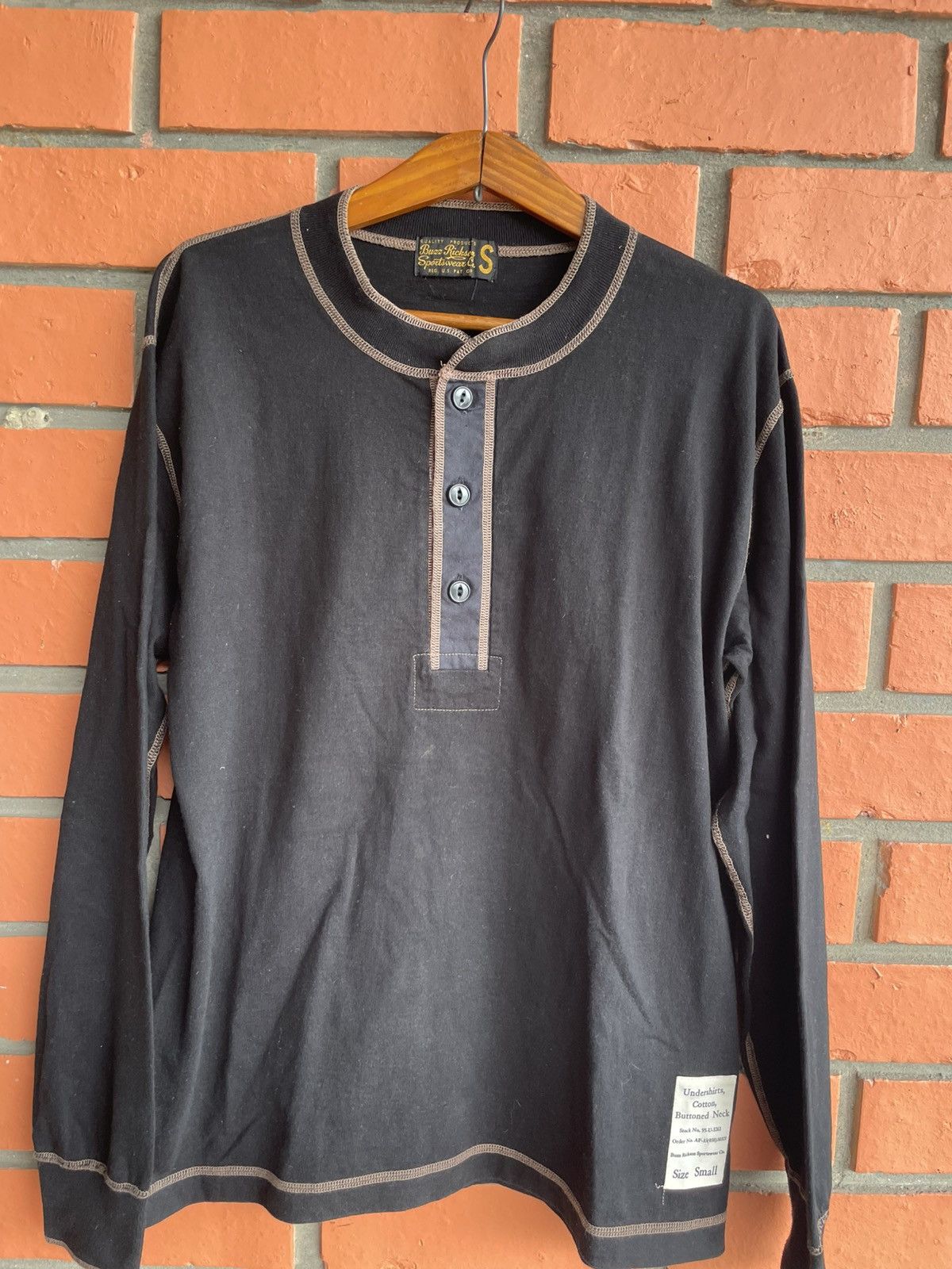 Buzz Rickson's BUZZ RICKSON'S BR79192 SLUB YARN HENLEY NECK LONG SLEEVE S Size US S / EU 44-46 / 1 - 3 Thumbnail