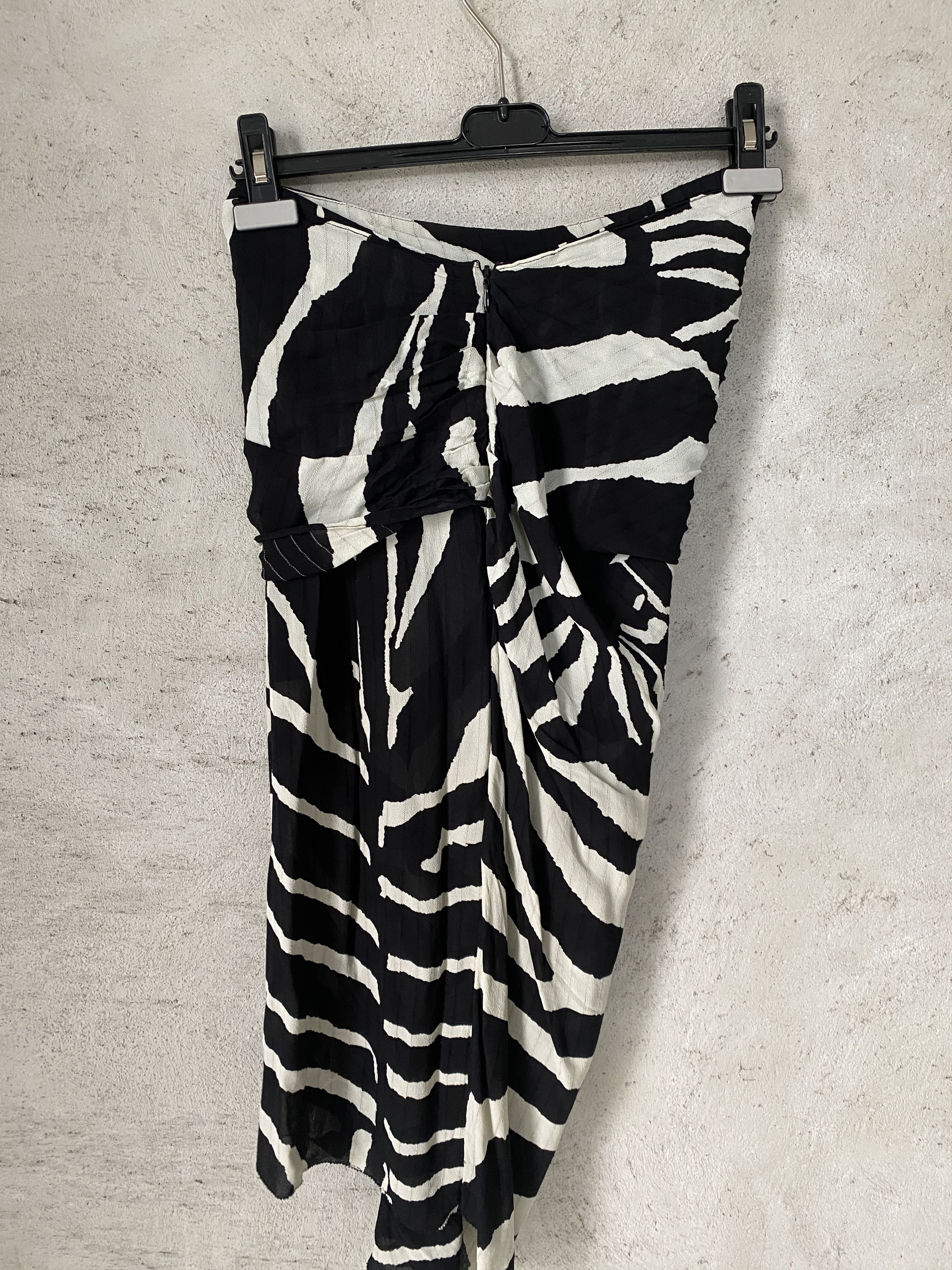 H&M H&M Studio SS2019 viscose skirt printed Size 27" / US 4 / IT 40 - 3 Thumbnail