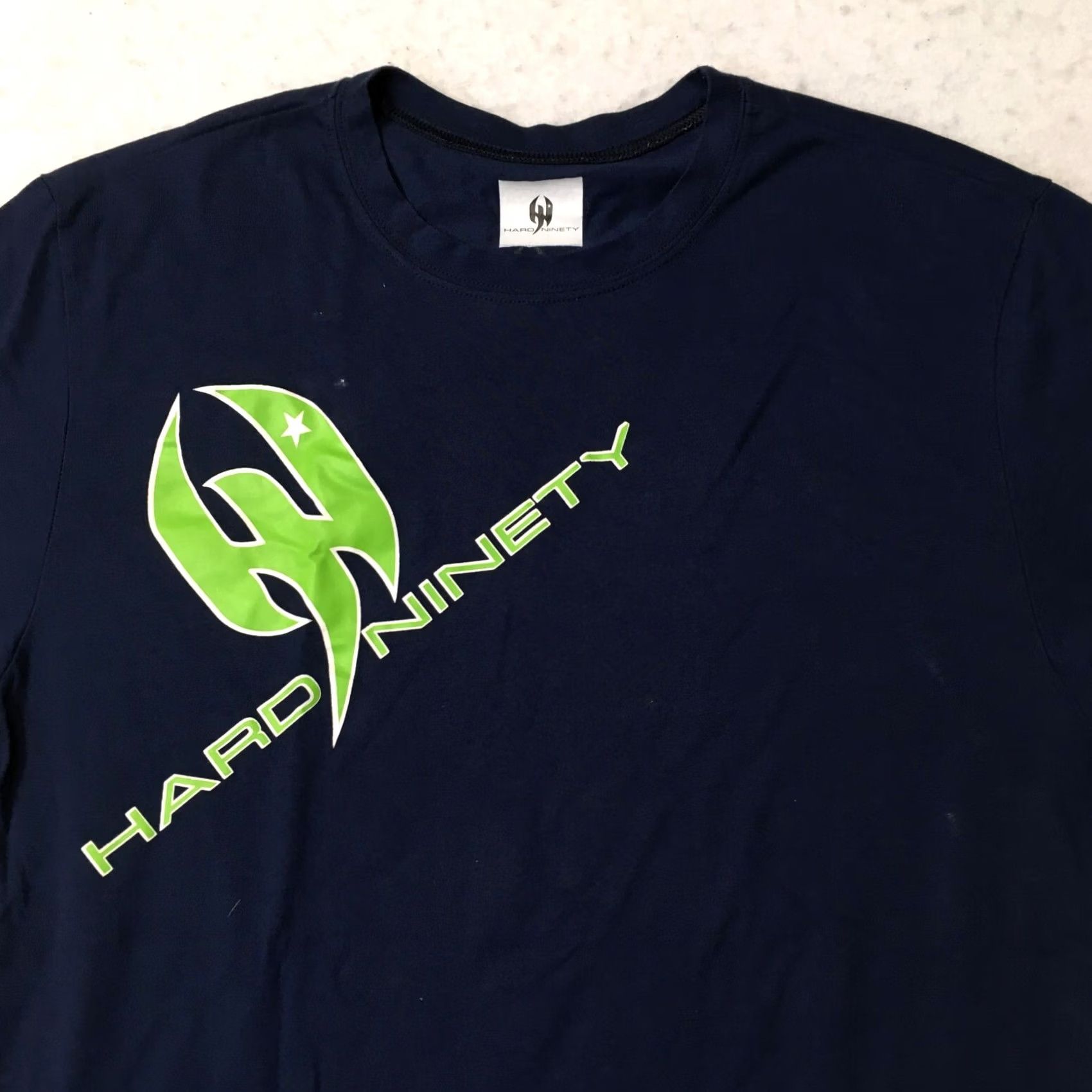 Vintage VINTAGE hard ninety T-Shirt Shirt Blue 80s 90s Band Music USA Mens M Short Sleeve Crew Neck Logo Shirt Size US M / EU 48-50 / 2 - 2 Thumbnail