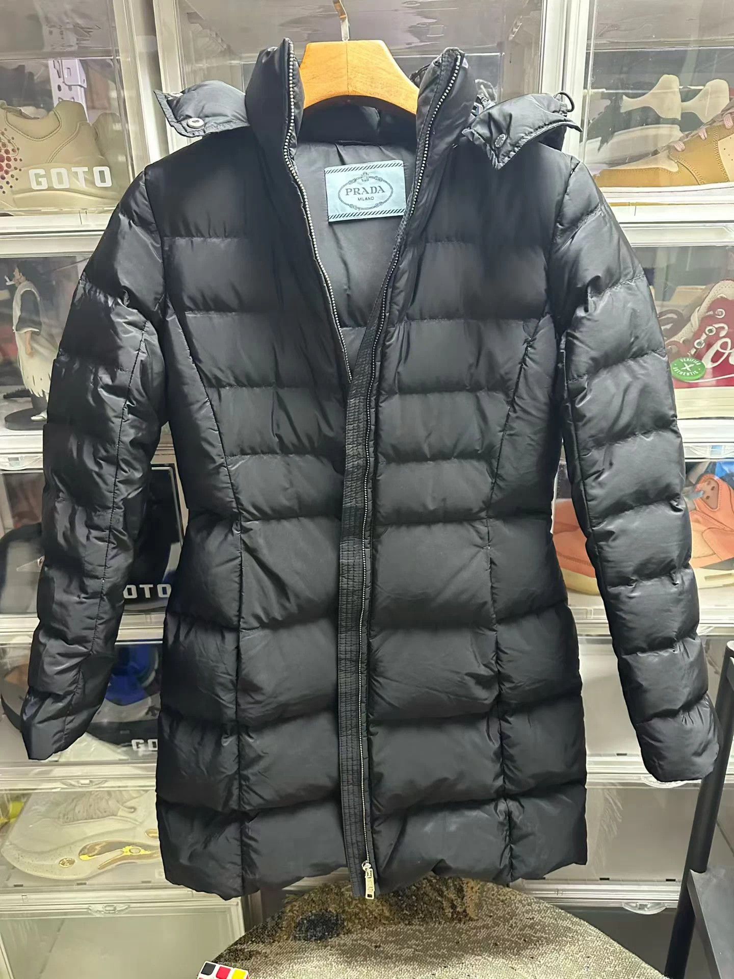 Prada Prada down jacket size 40 like new Size S / US 4 / IT 40 - 1 Thumbnail