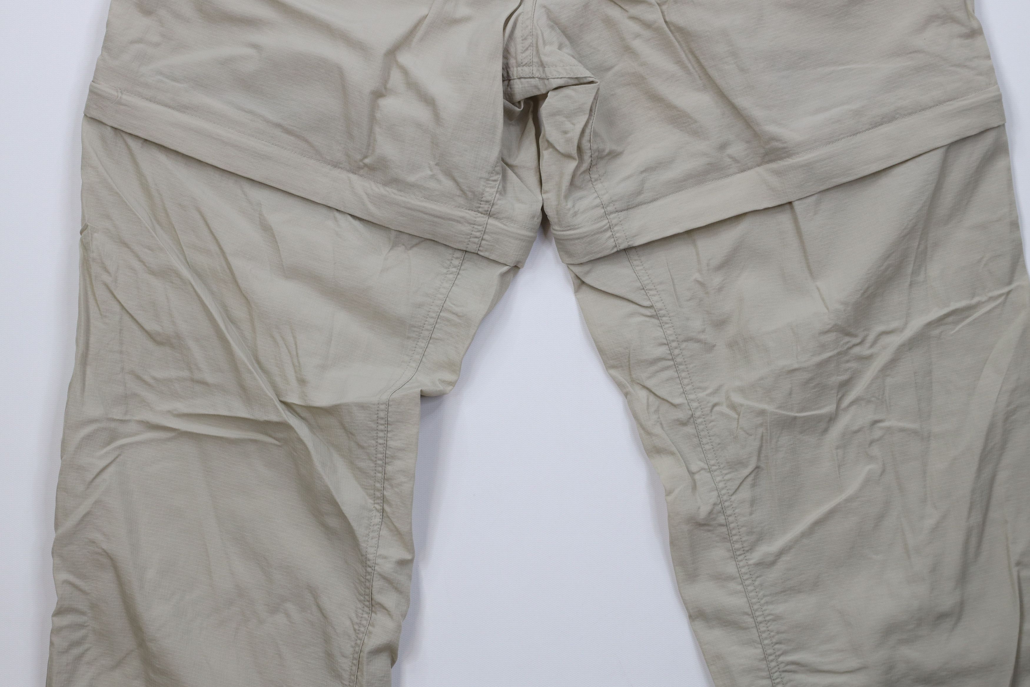 Columbia Vintage Y2K Columbia Convertible Wide Leg Cargo Pants Shorts Size US 34 / EU 50 - 12 Thumbnail