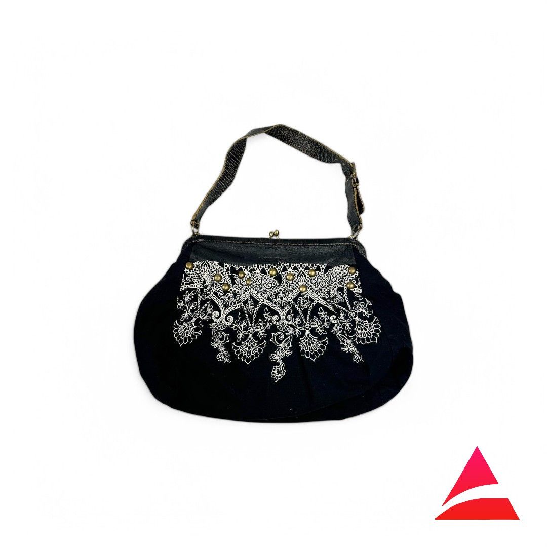 Miu Miu Miu Miu - Studs Embossed Handbag Leather Black Embroidered Size ONE SIZE - 1 Thumbnail