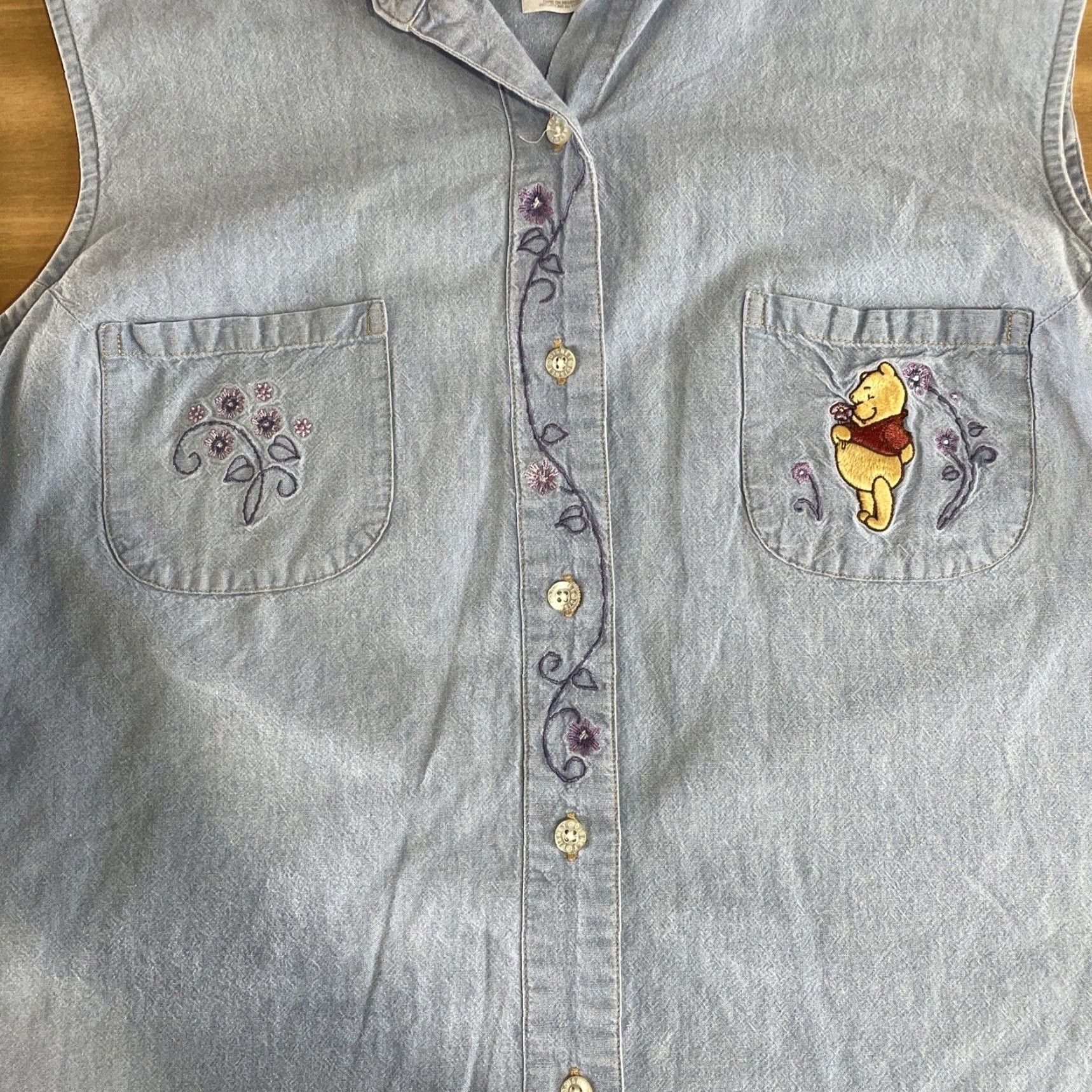 Disney VINTAGE Disney Winnie the Pooh Embroidered Denim Vest Women XL Blue Size XL / US 12-14 / IT 48-50 - 2 Thumbnail