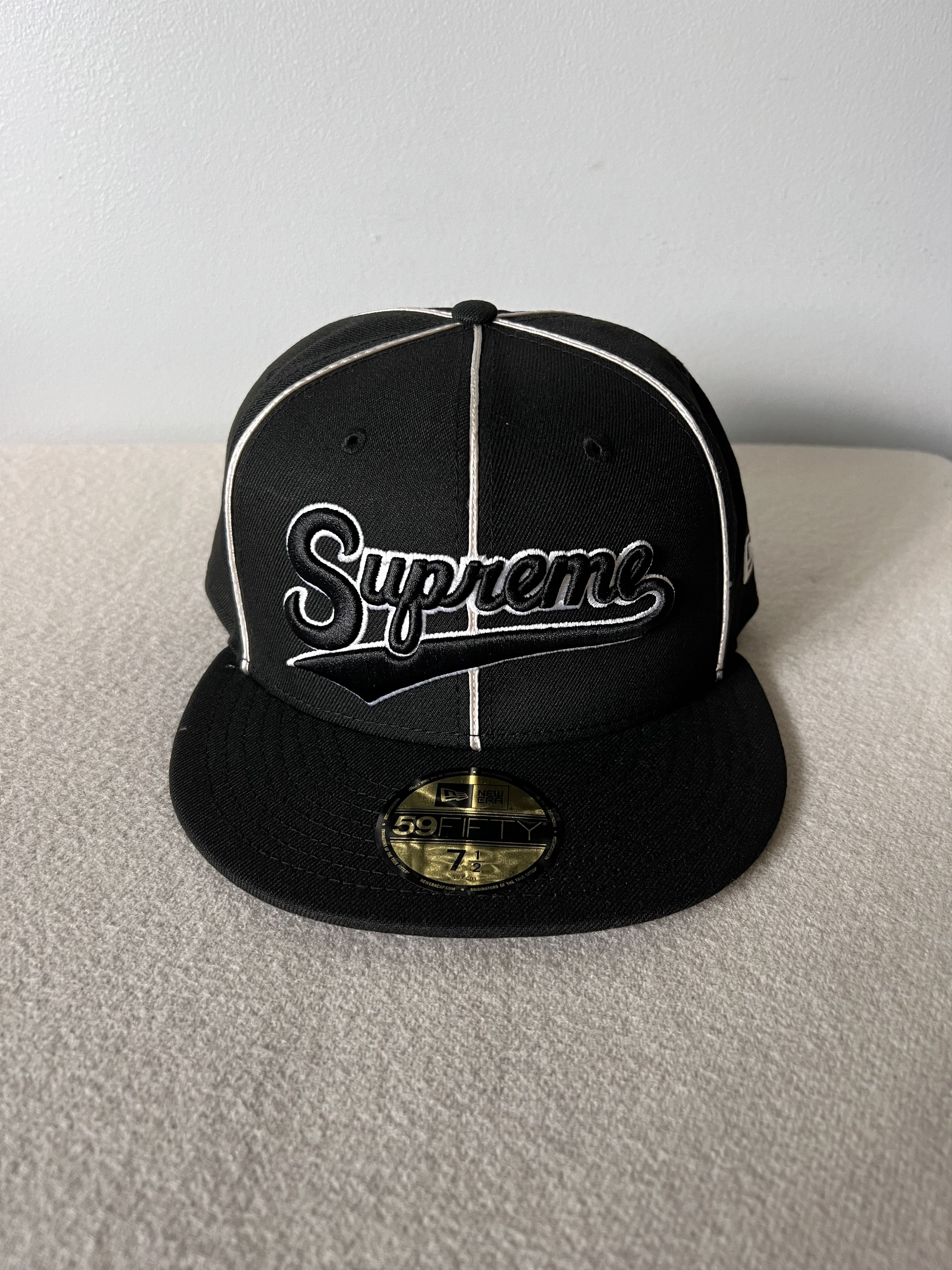 帽子 Supreme Piping Script Logo New Era Black Supreme Piping Script Logo New Era Black | eBay