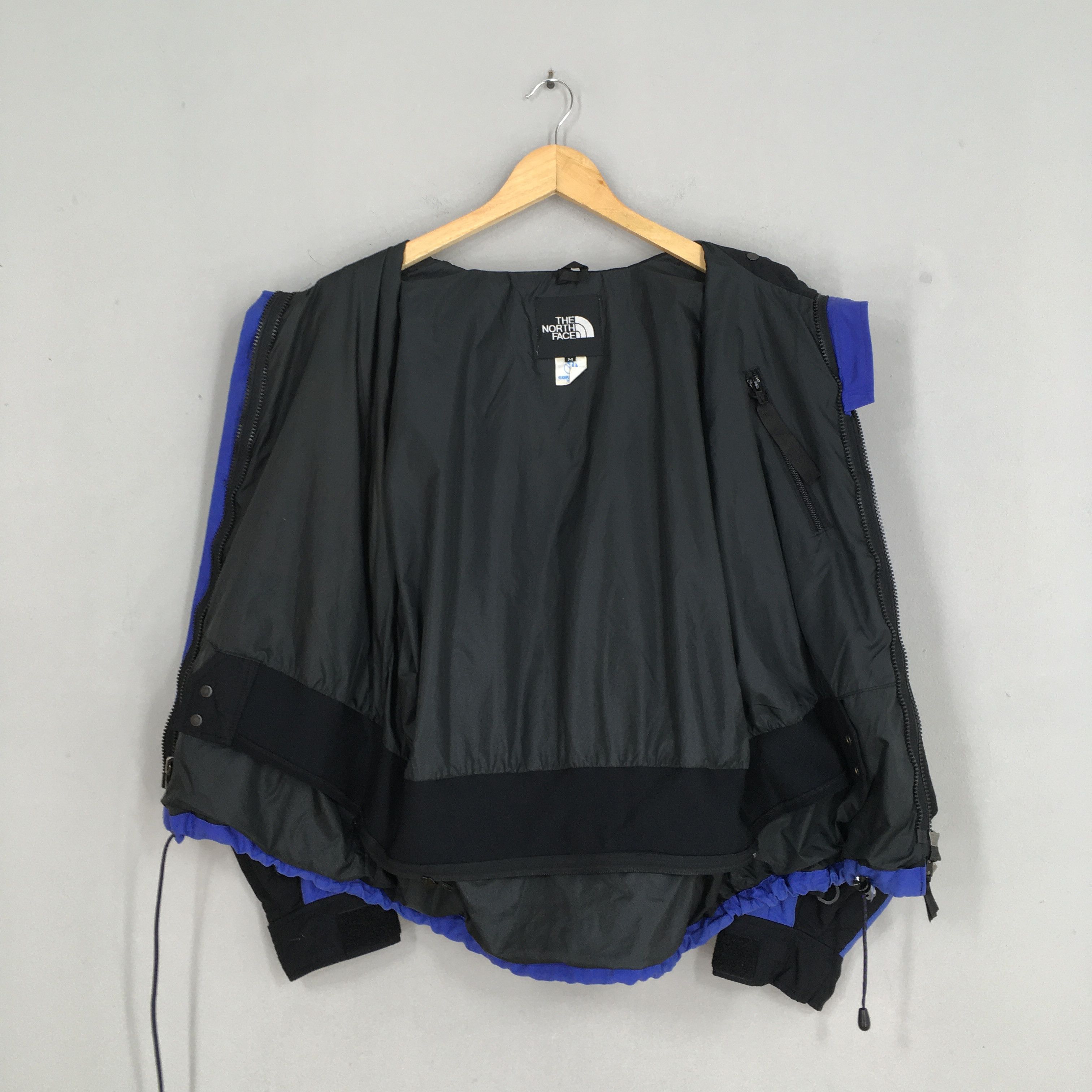 Goretex Vintage The North Face Gore Tex Windbreaker Hoodie Jacket M Size US M / EU 48-50 / 2 - 4 Thumbnail