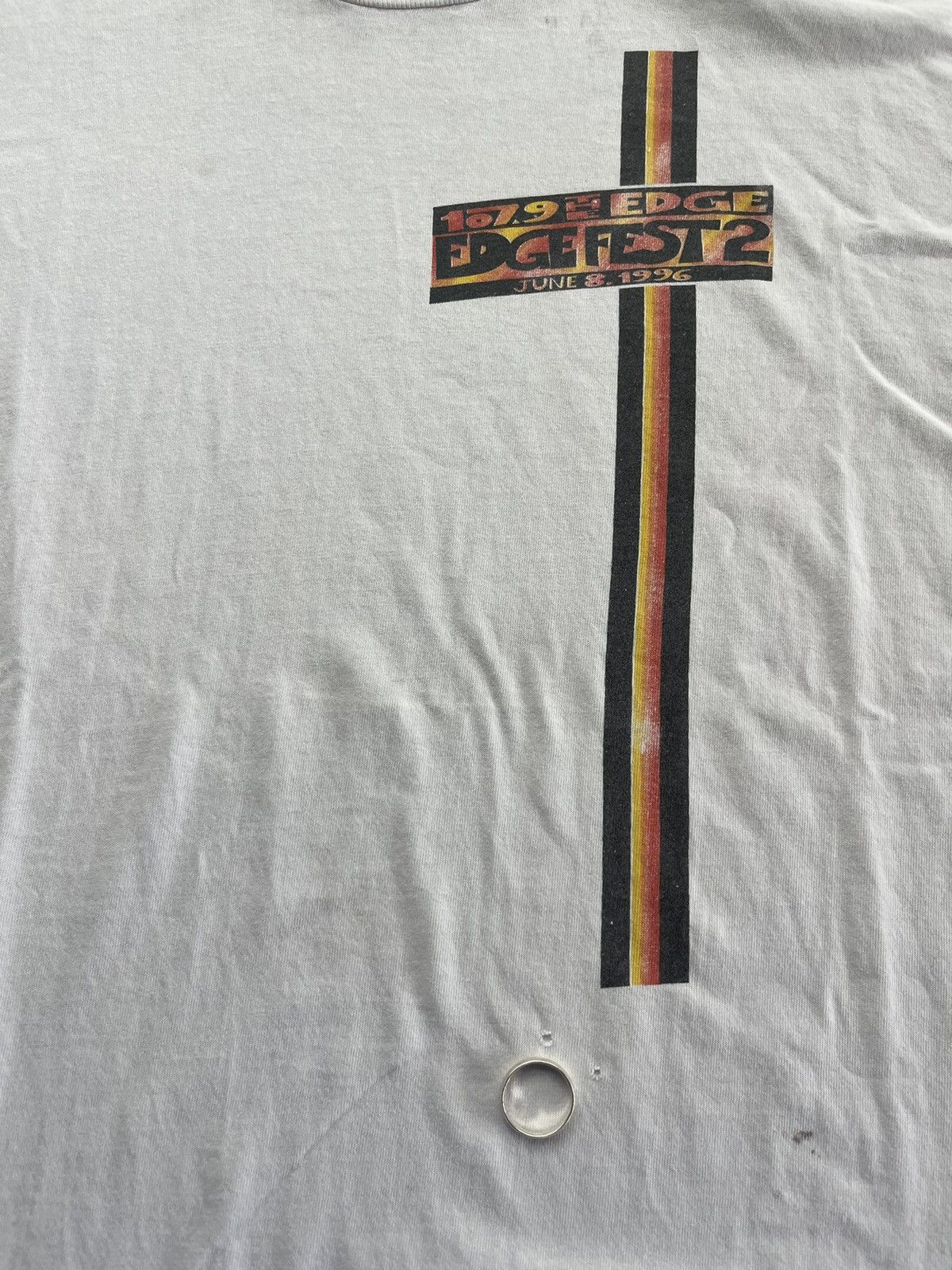 Vintage Vintage PAPA 107.9 THE EDGE FEST 2 1996’s T-shirt Size US XL / EU 56 / 4 - 10 Thumbnail