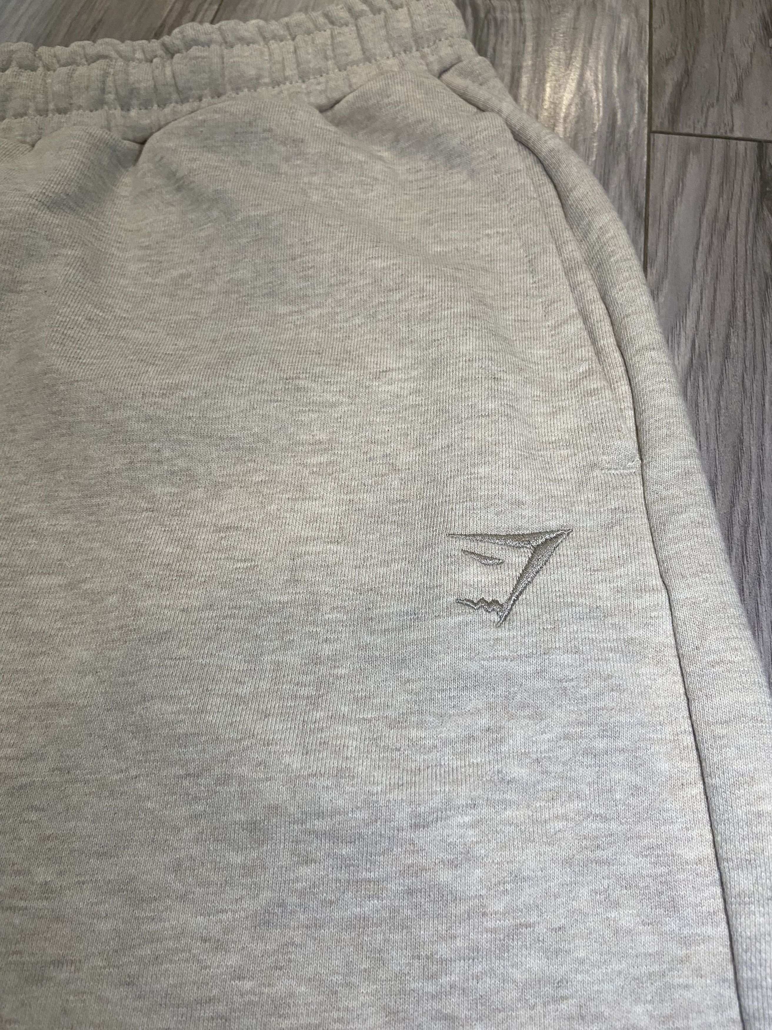 Gymshark GYMSHARK SWEAT SHORTS Size 38" / US 16 / IT 52 - 3 Thumbnail
