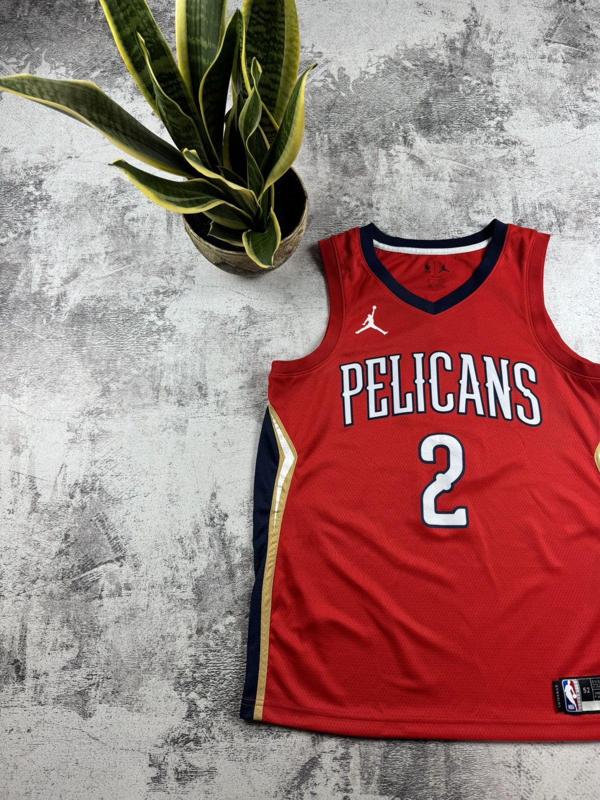 NBA New Orleans Pelicans Nike Jordan #2 Ball Rap Shirt Jersey Size US XL / EU 56 / 4 - 3 Thumbnail