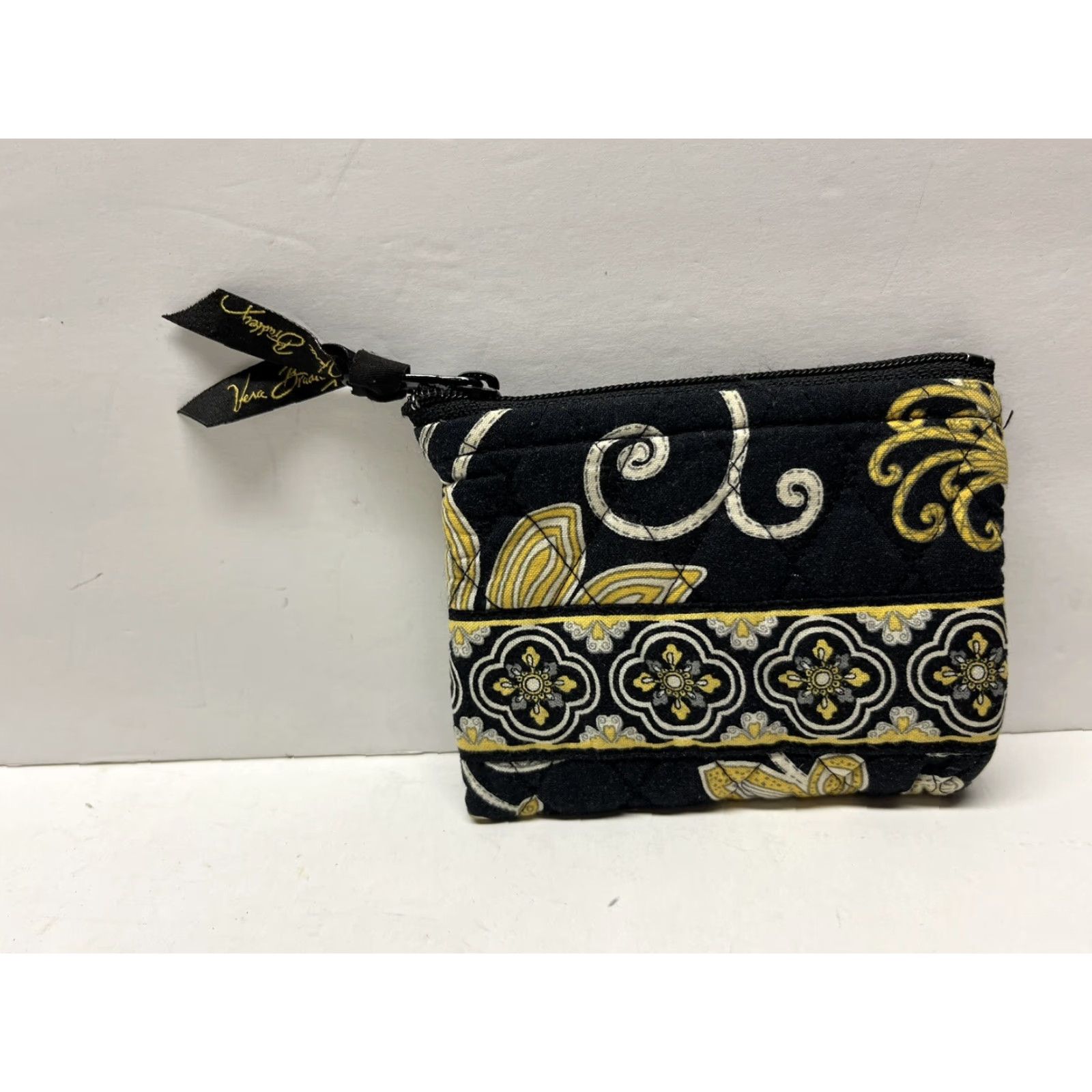 Vera Bradley Vera Bradley Coin Purse Pouch Wallet Daisy Floral Yellow Black White Zip Closure Womens Size ONE SIZE - 2 Thumbnail