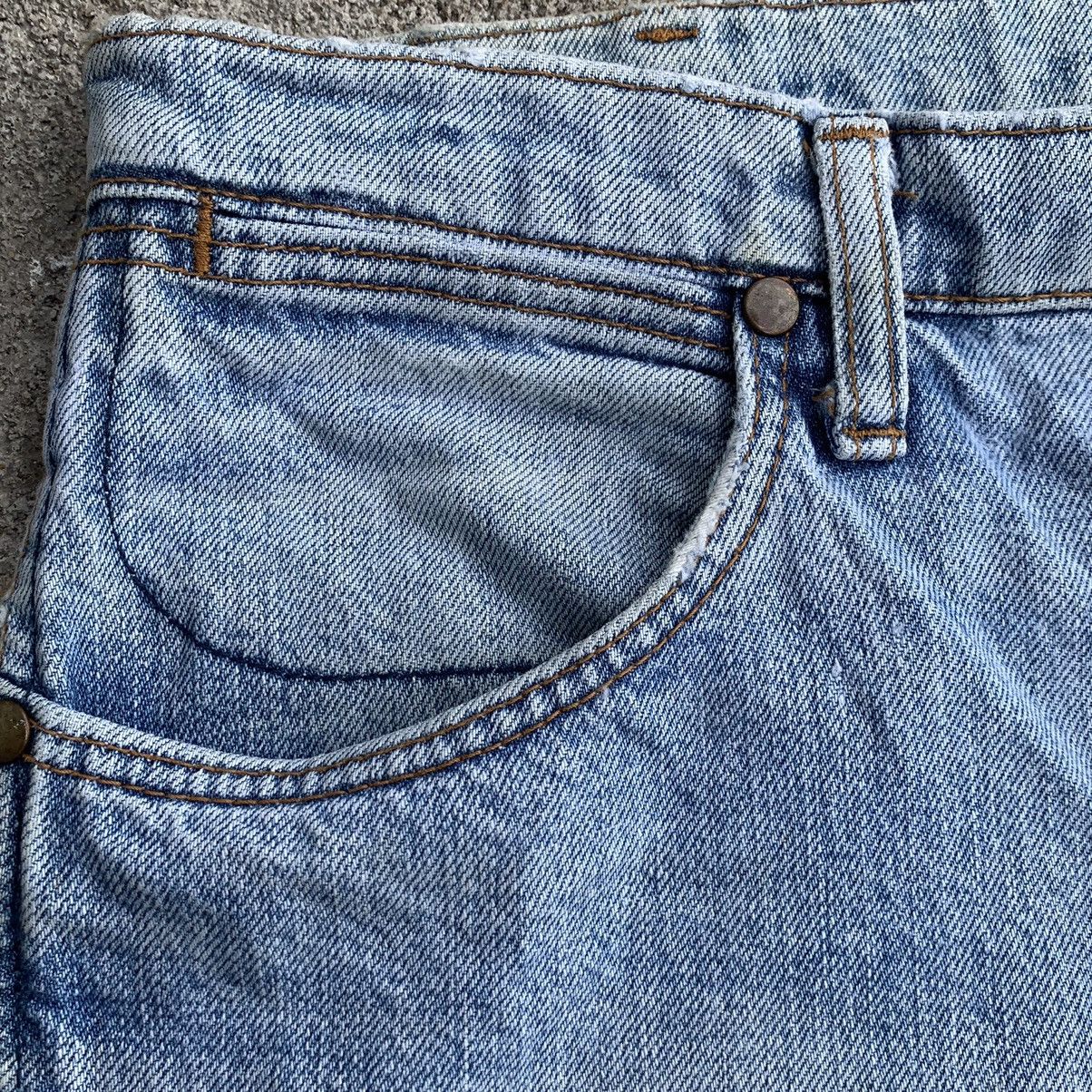 Japanese Brand Vintage Japan Wrangler Distressed Denim Jeans W32 Size US 32 / EU 48 - 7 Thumbnail