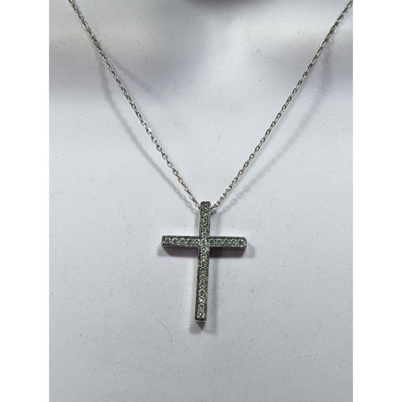 Other Elegant Gemmed Religious Silver Tone Cross Pendant Necklace Size ONE SIZE - 5 Thumbnail