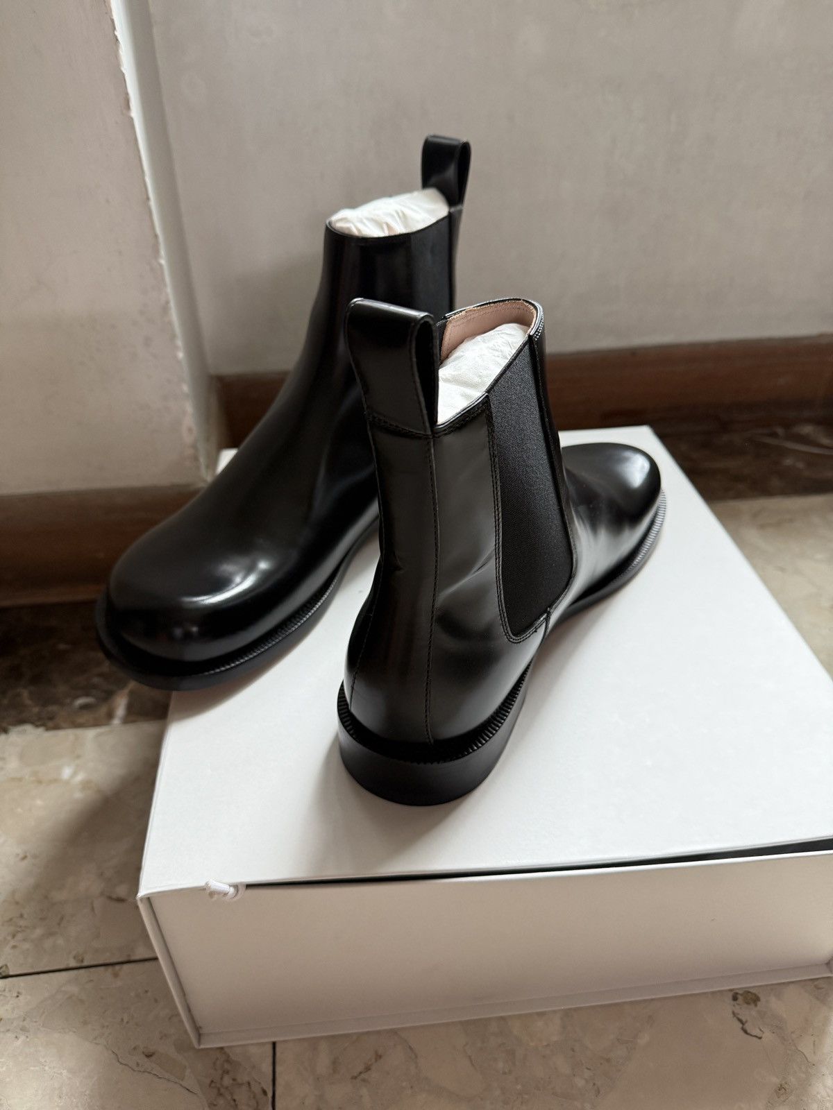 Loewe Terra Leather Chelsea Boots Size US 8 / EU 41 - 2 Thumbnail
