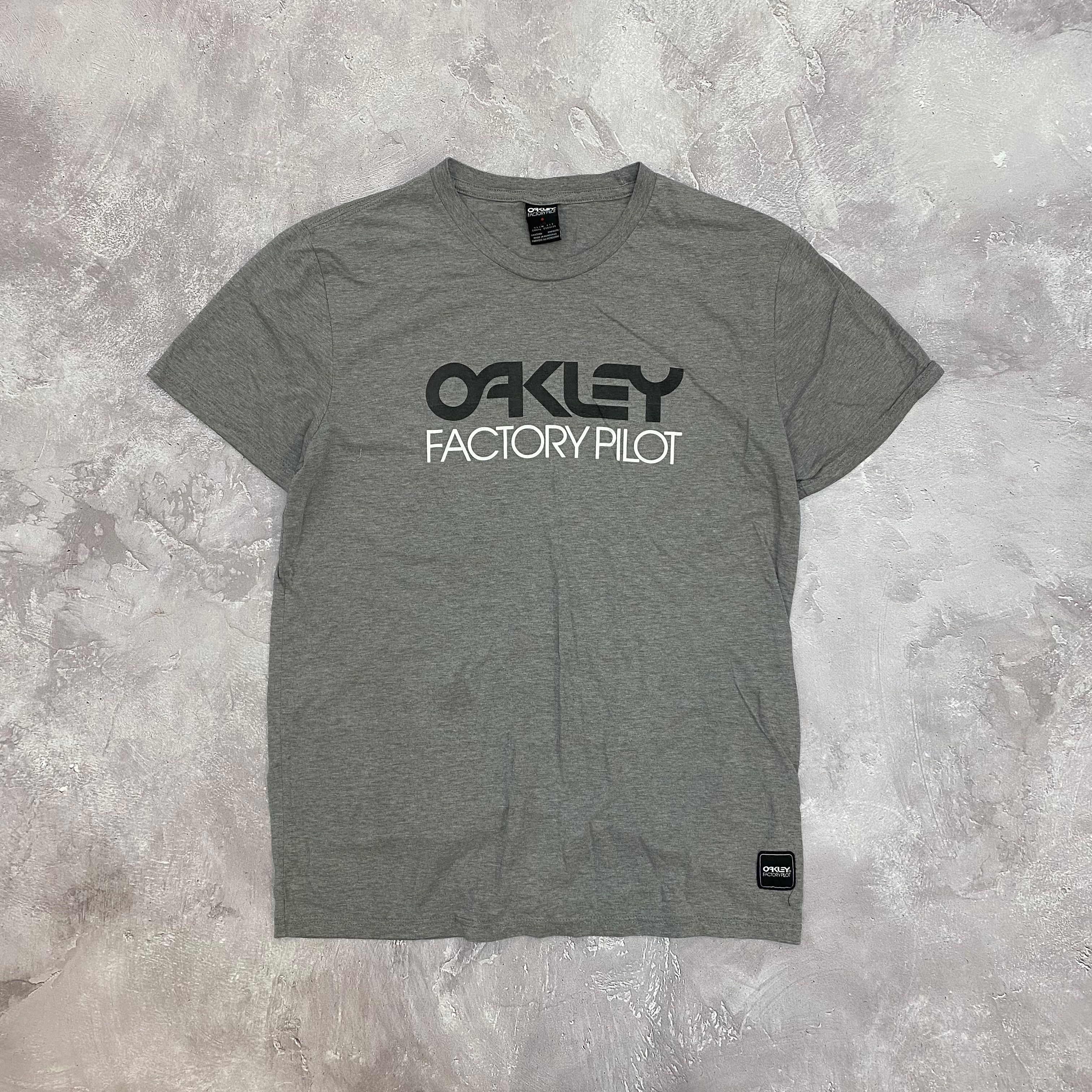 Pre-owned Oakley X Vintage Oakley Factory Pilot Printed T-shirt In Grey