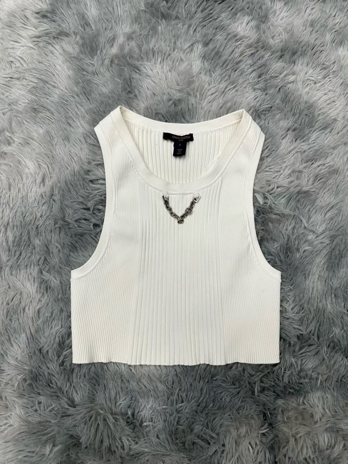 Louis Vuitton Louis Vuitton Tank Top S Women Size S / US 4 / IT 40 - 1 Thumbnail