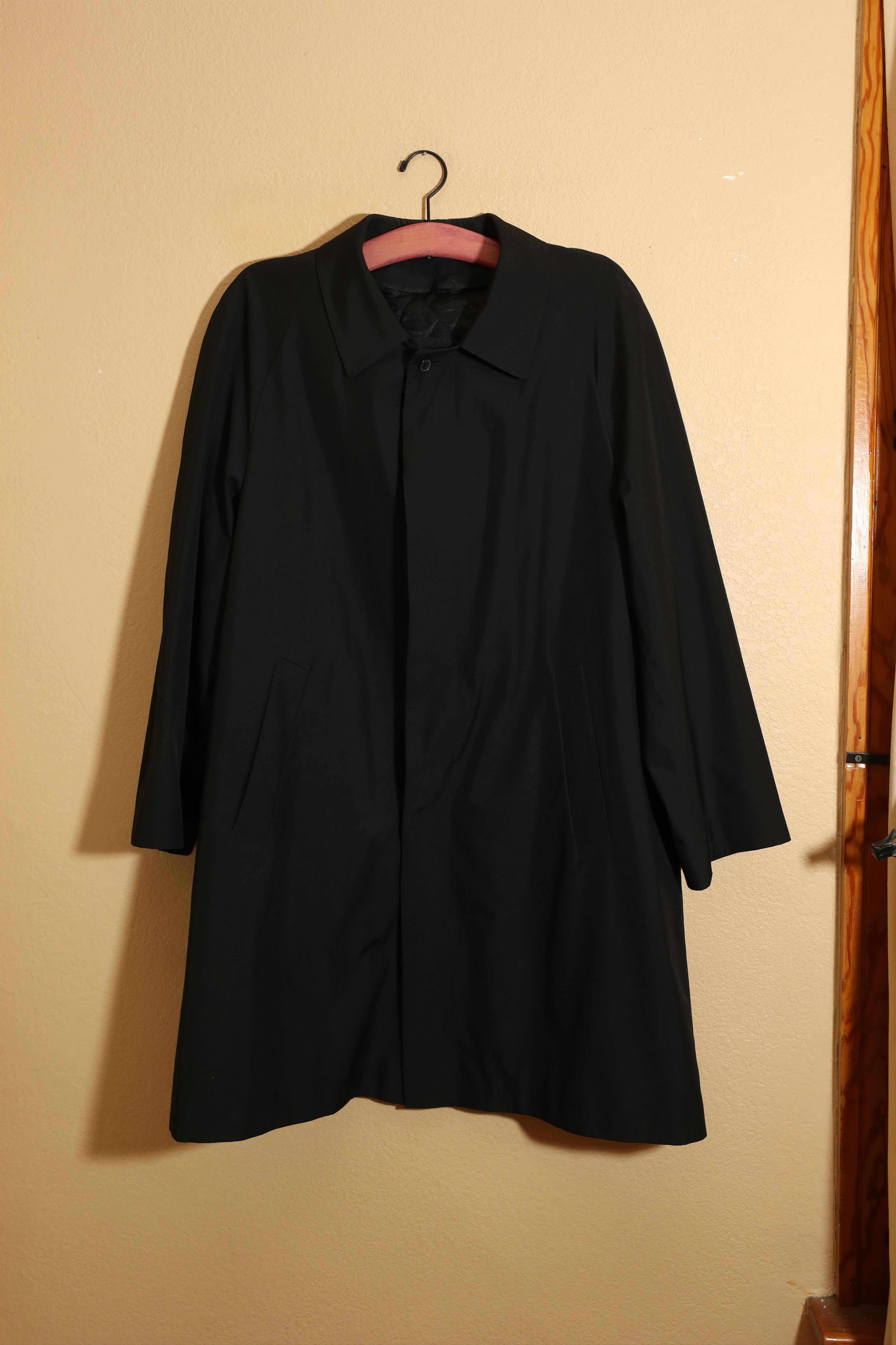 Bugatti Bugatti Black Overcoat (XL) Size US XL / EU 56 / 4 - 1 Thumbnail