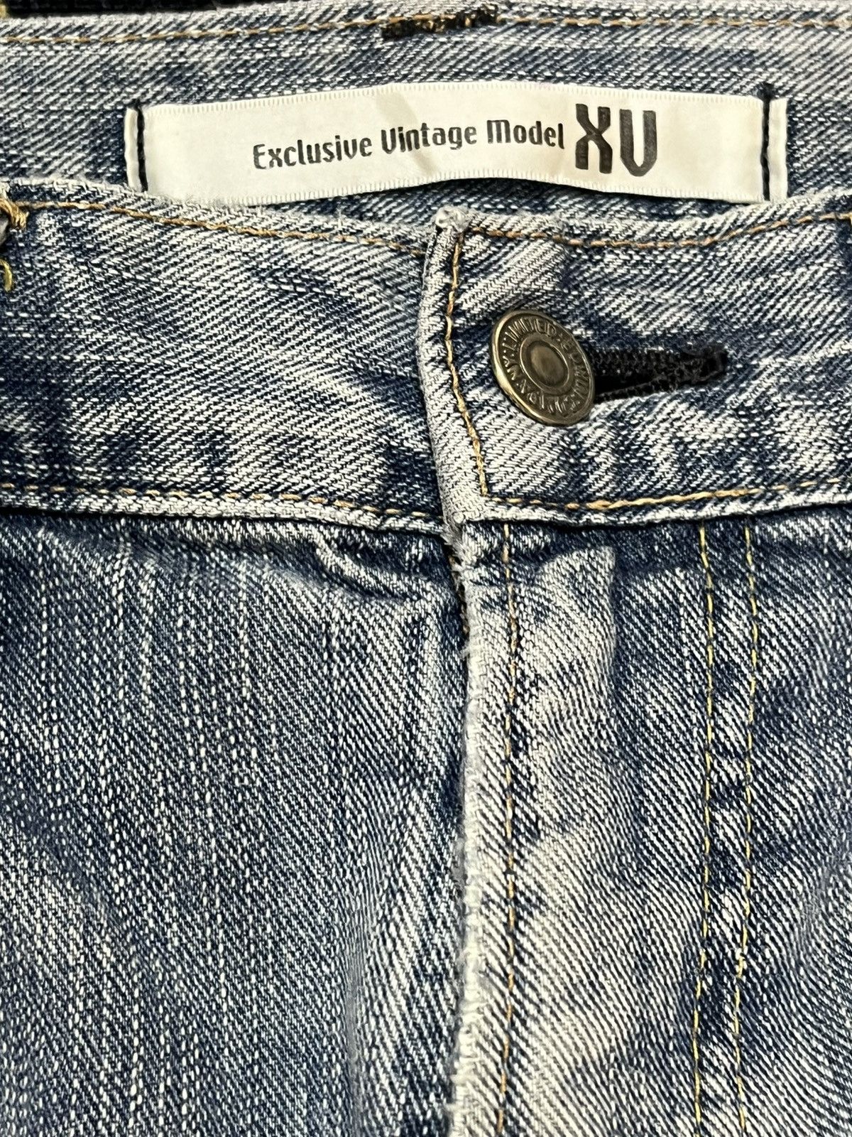 Edwin Vintage Edwin Exclusive Vintage Faded Distressed Denim Size US 33 - 3 Thumbnail