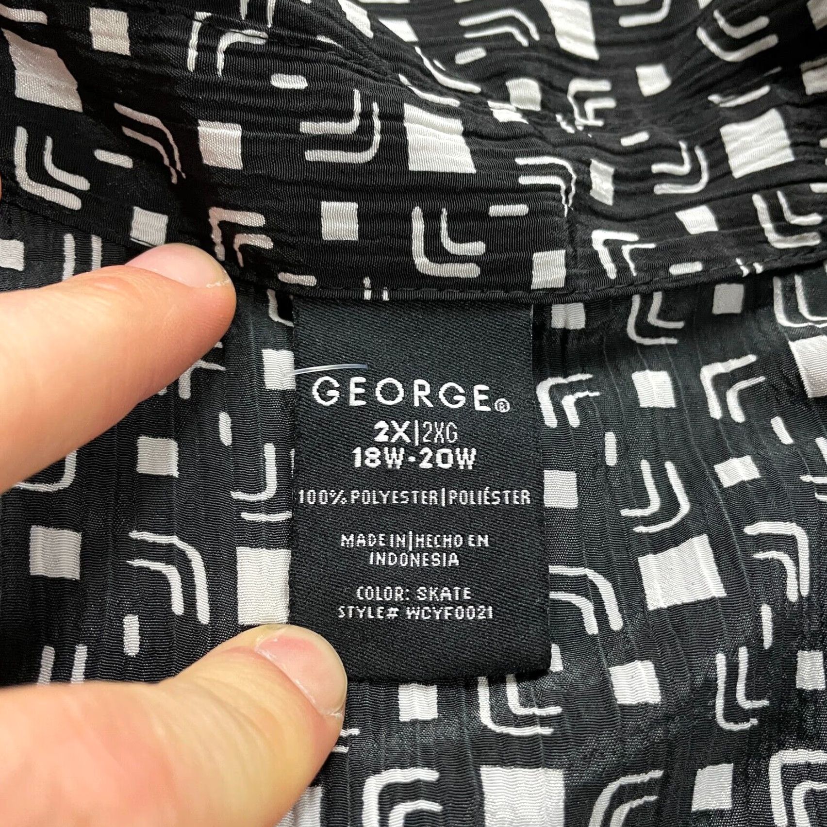 George George Button Down Shirt Womens 18/20W Black Geometric 3/4 Sleeve Size 3XL / US 20-22 - 5 Thumbnail