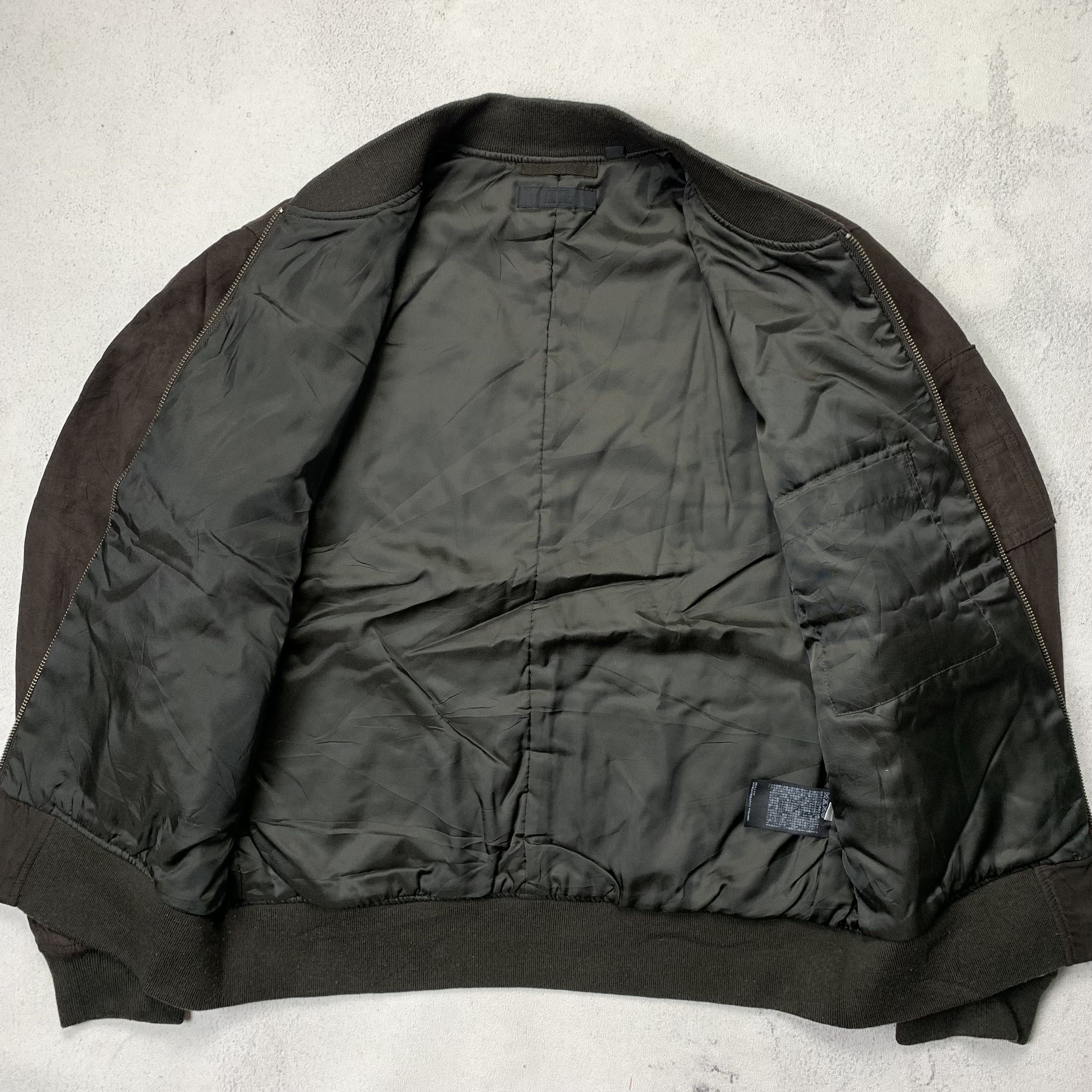 Uniqlo Uniqlo Suede Bomber Jacket Size US S / EU 44-46 / 1 - 3 Thumbnail