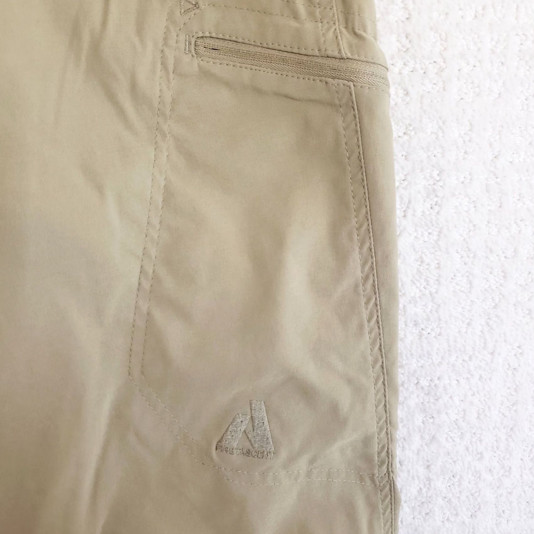Eddie Bauer VINTAGE? No. Size US 36 / EU 52 - 7 Thumbnail