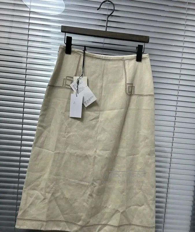 Fendi Fendi Logo Midi Skirt in Beige Linen Blend . Size 26" / US 2 / IT 38 - 2 Thumbnail
