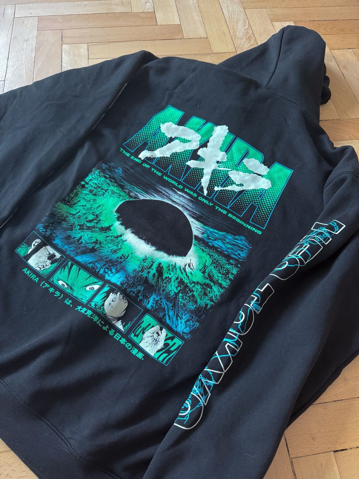 Anime USAGIBOOTS AKIRA HOODIE XXL Size US XXL / EU 58 / 5 - 1 Thumbnail