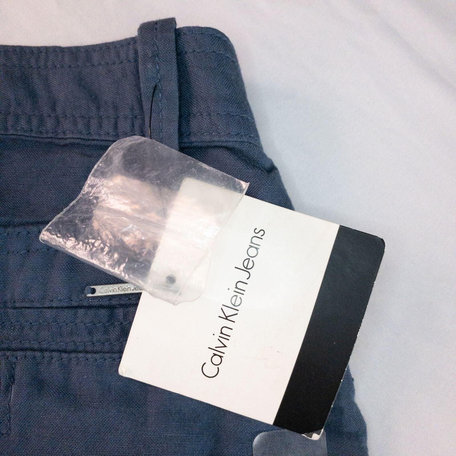 Calvin Klein Calvin Klein Blue Solid Shorts Womens 4 Small Size 27" / US 4 / IT 40 - 12 Thumbnail