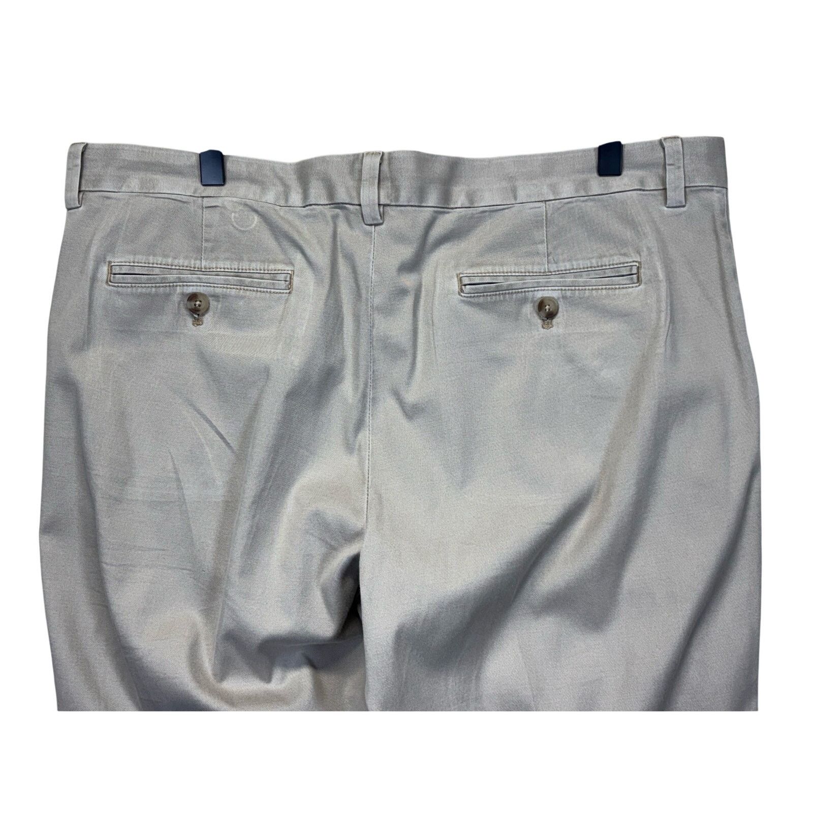 Vineyard Vines Vineyard Vines Breaker Pant Khaki Chinos Men’s 35x30 Size US 35 - 12 Thumbnail