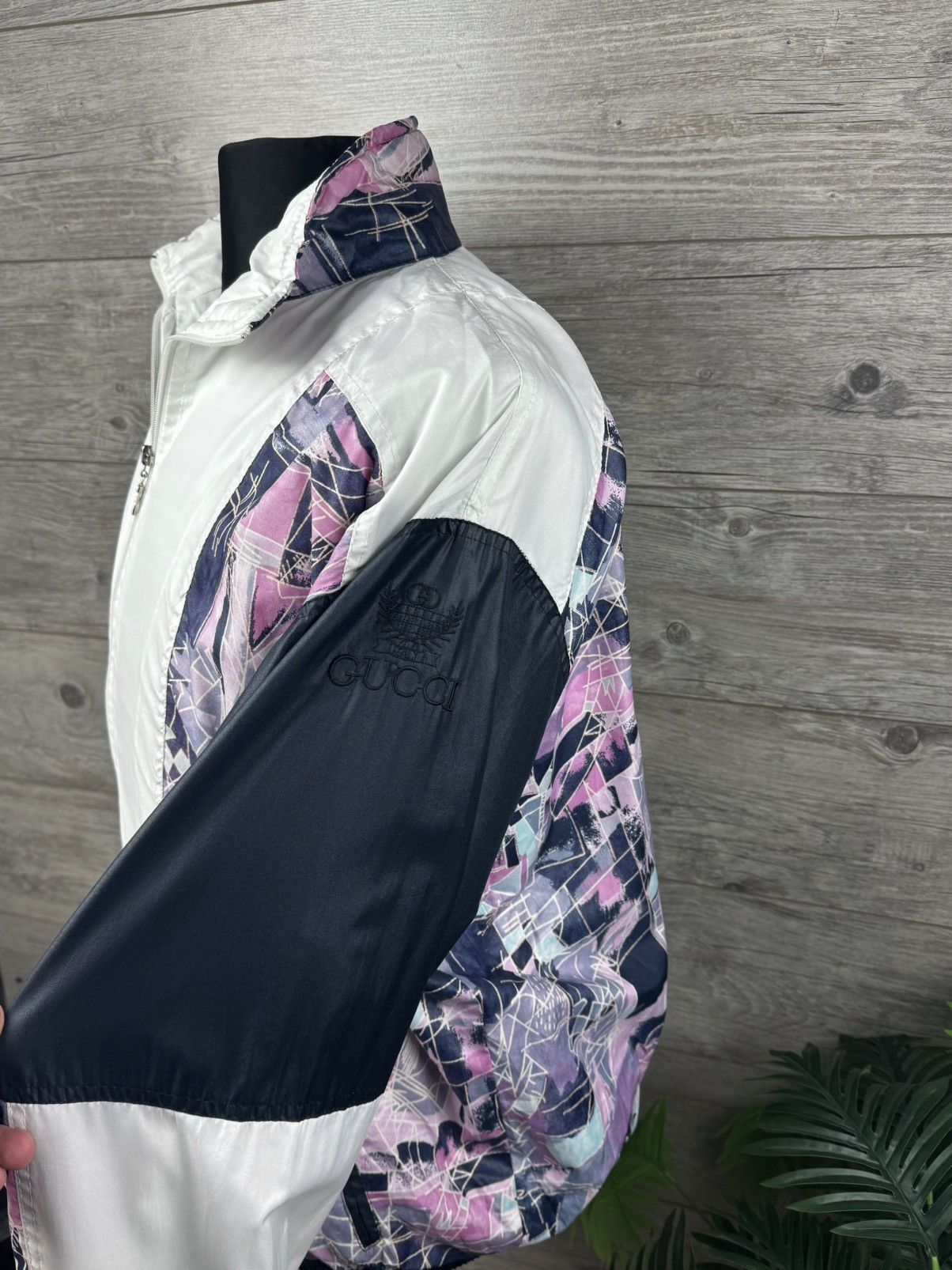 If Six Was Nine Light jacket style Gucci 90s Archive Vintage size L Size US L / EU 52-54 / 3 - 18 Thumbnail