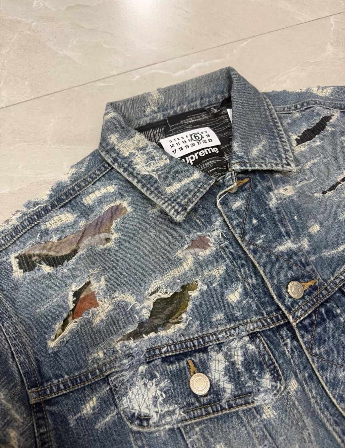 Supreme Supreme × MM6 Maison Margiela SS26 Denim Trucker Jacket J34 Size US M / EU 48-50 / 2 - 3 Thumbnail