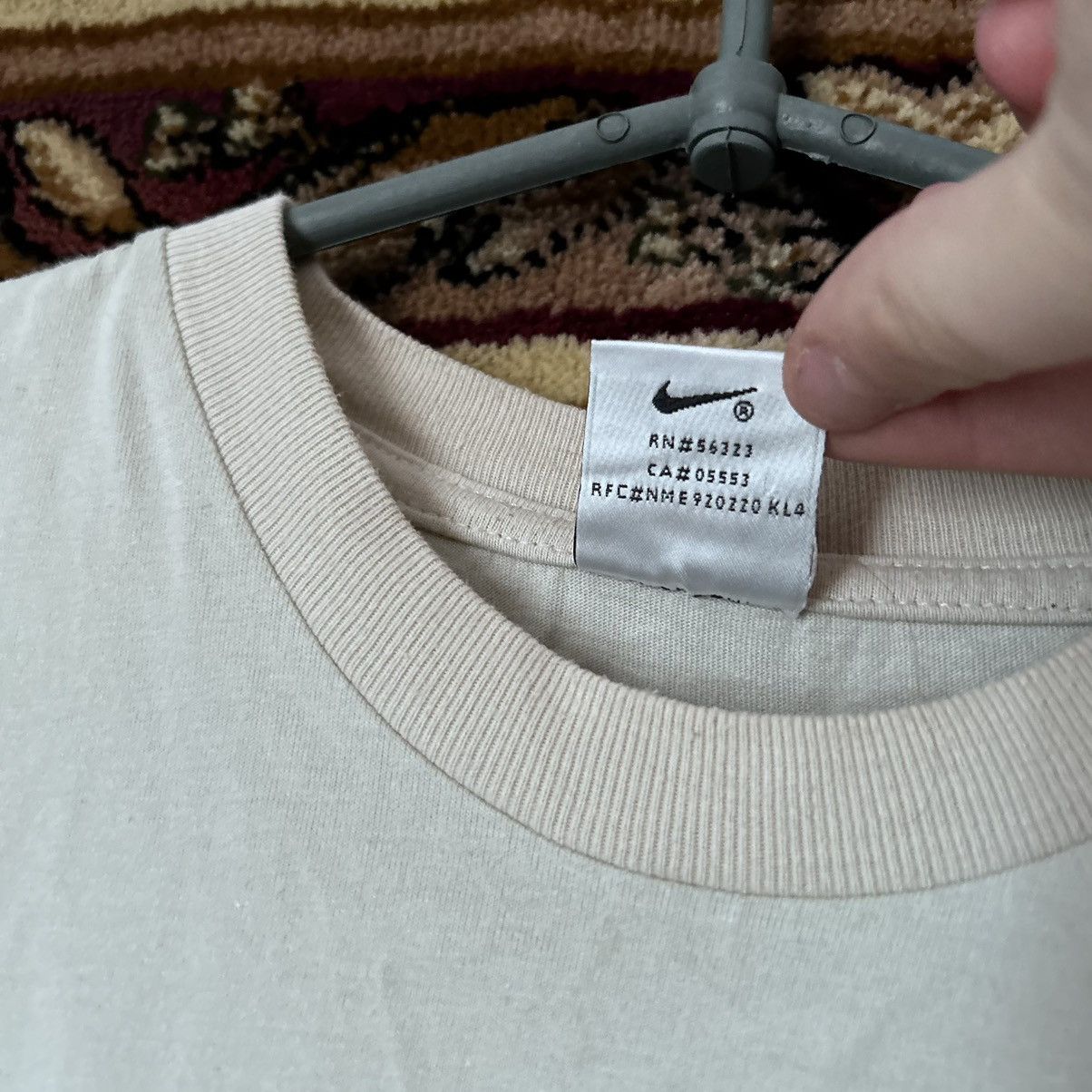 Nike × Vintage 90s Nike Big Logo Vintage Y2K Retro Tee T-Shirt Size US L / EU 52-54 / 3 - 5 Thumbnail